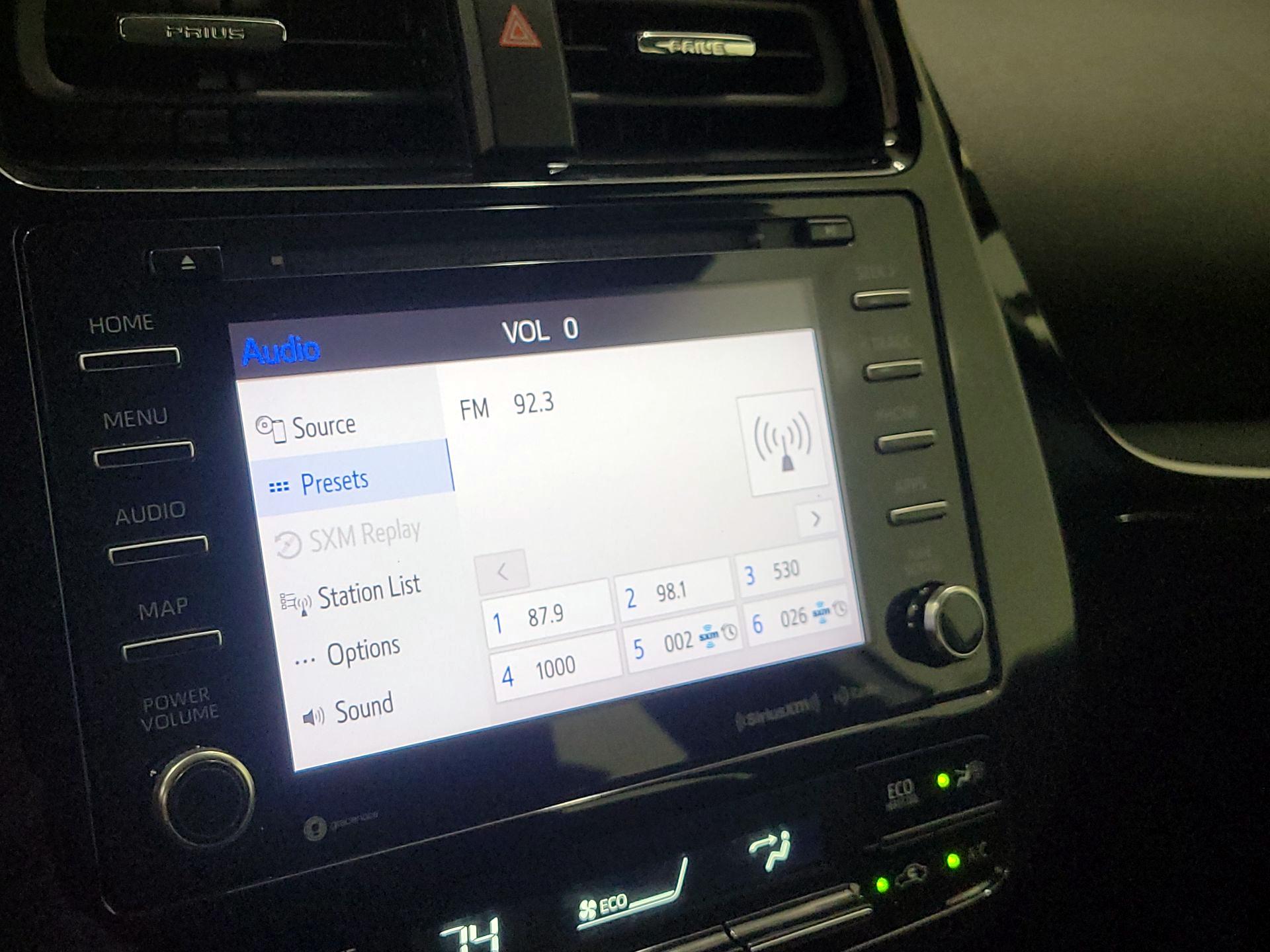 Thumbnail: 2021 Toyota Prius Prime - 16