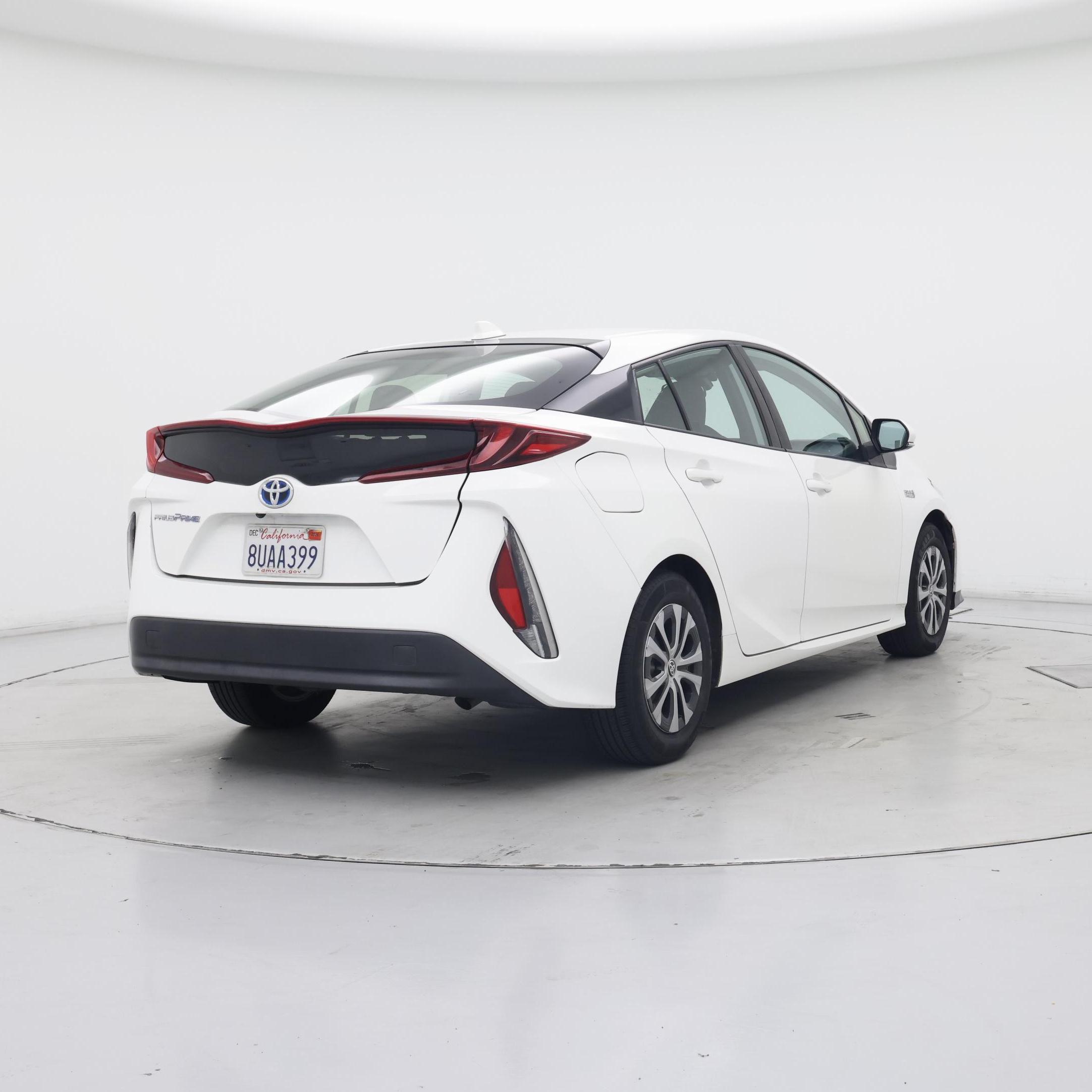 Thumbnail: 2021 Toyota Prius Prime - 8