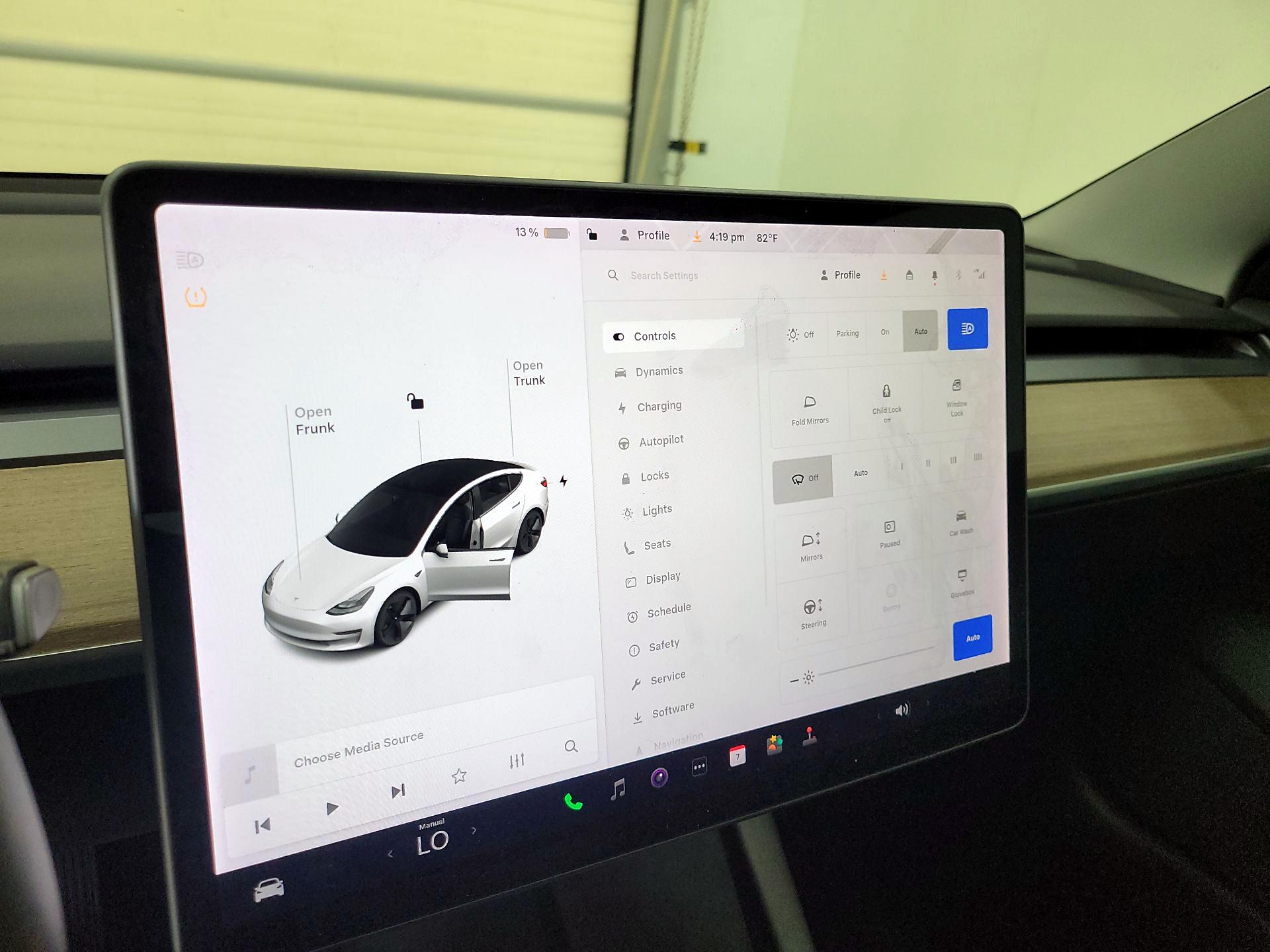Thumbnail: 2021 Tesla Model 3 - 15