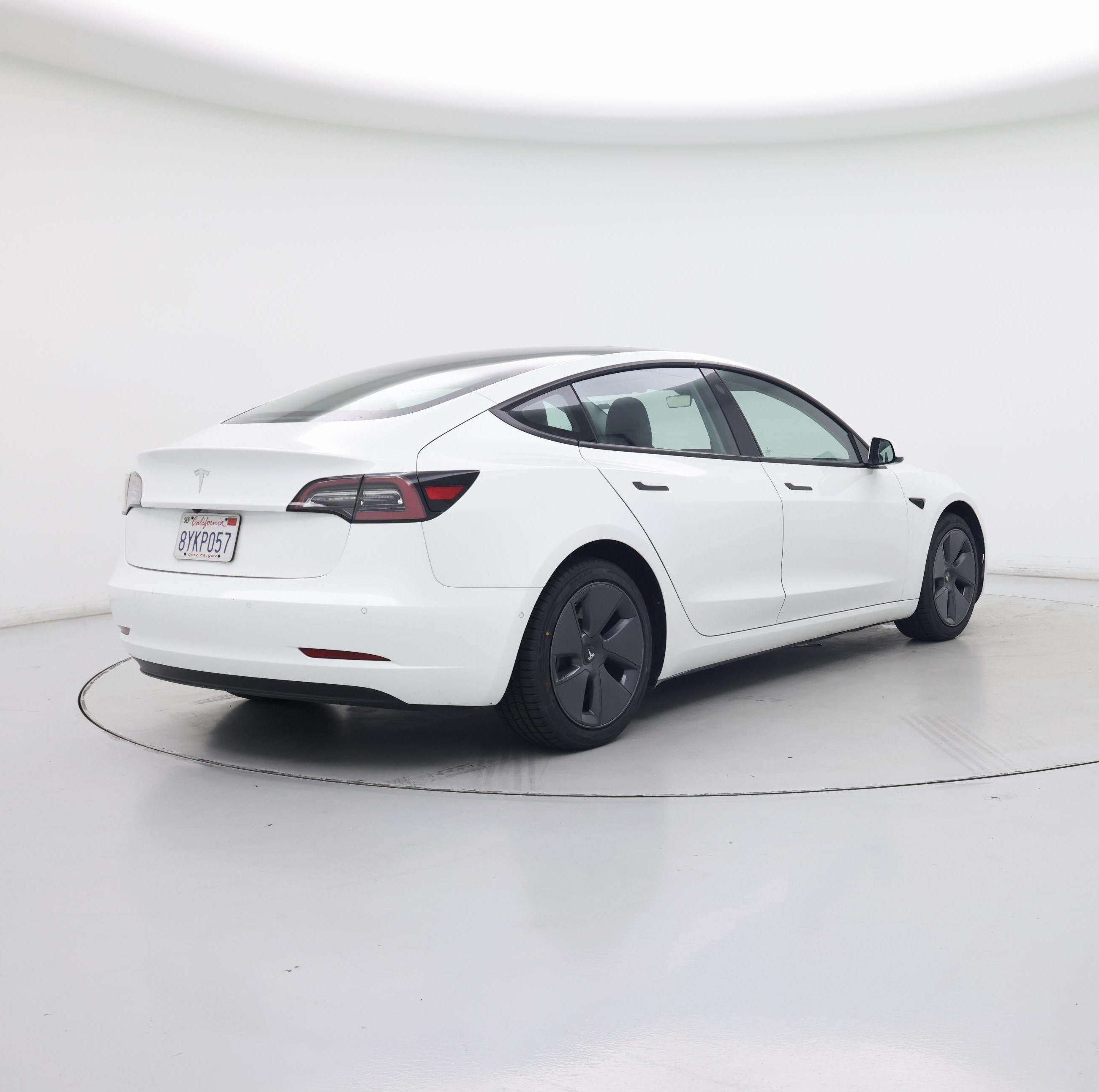Thumbnail: 2021 Tesla Model 3 - 8