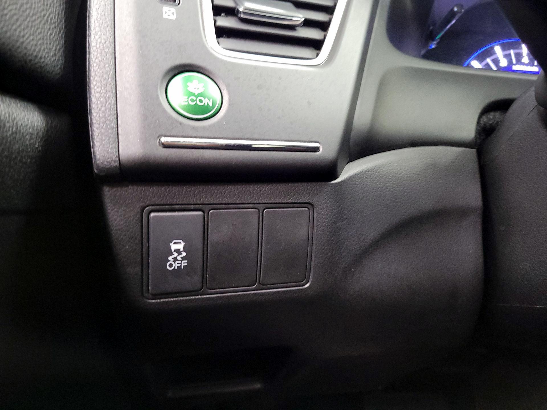 Thumbnail: 2015 Honda Civic - 13