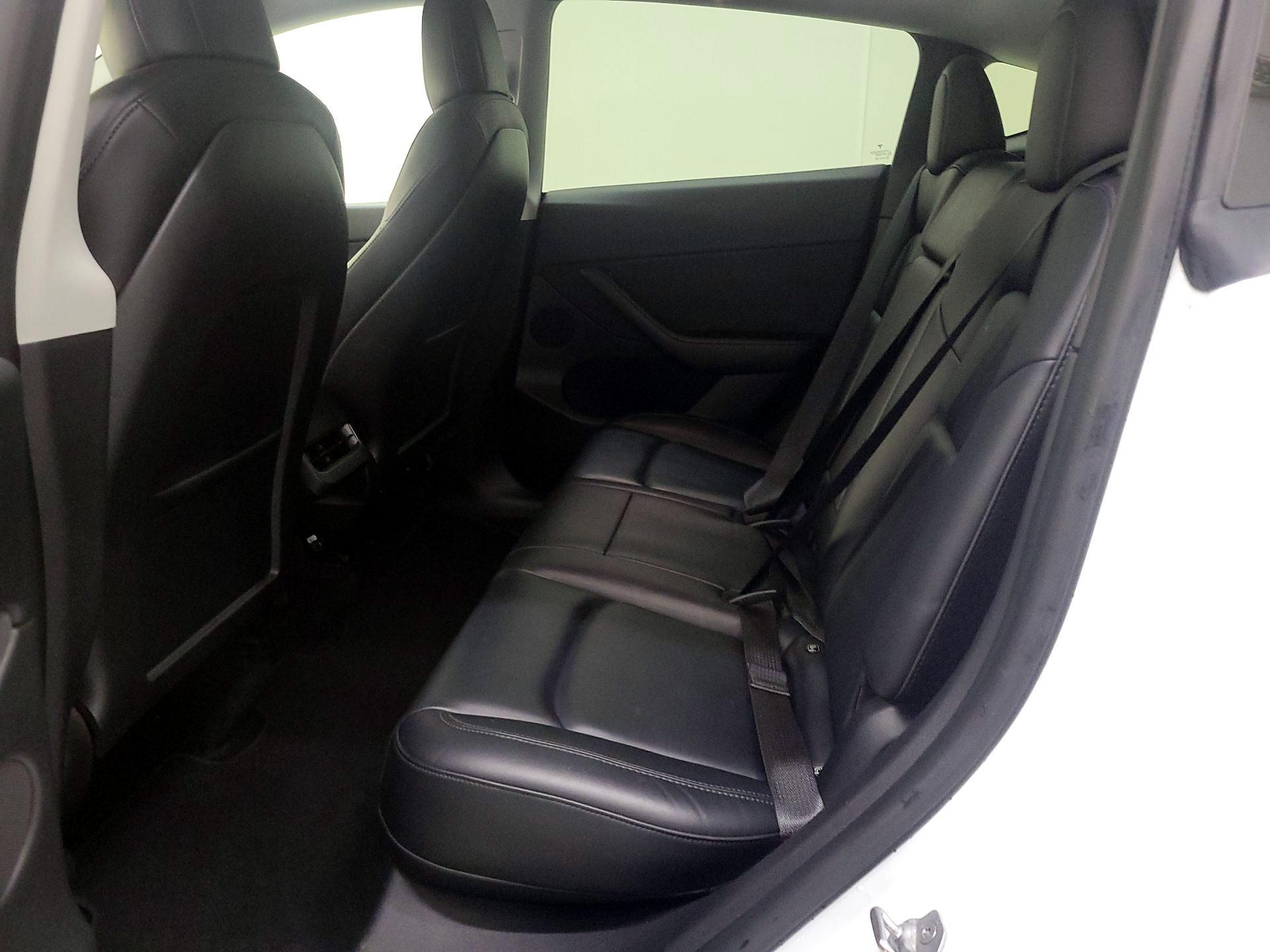 Thumbnail: 2022 Tesla Model Y - 19