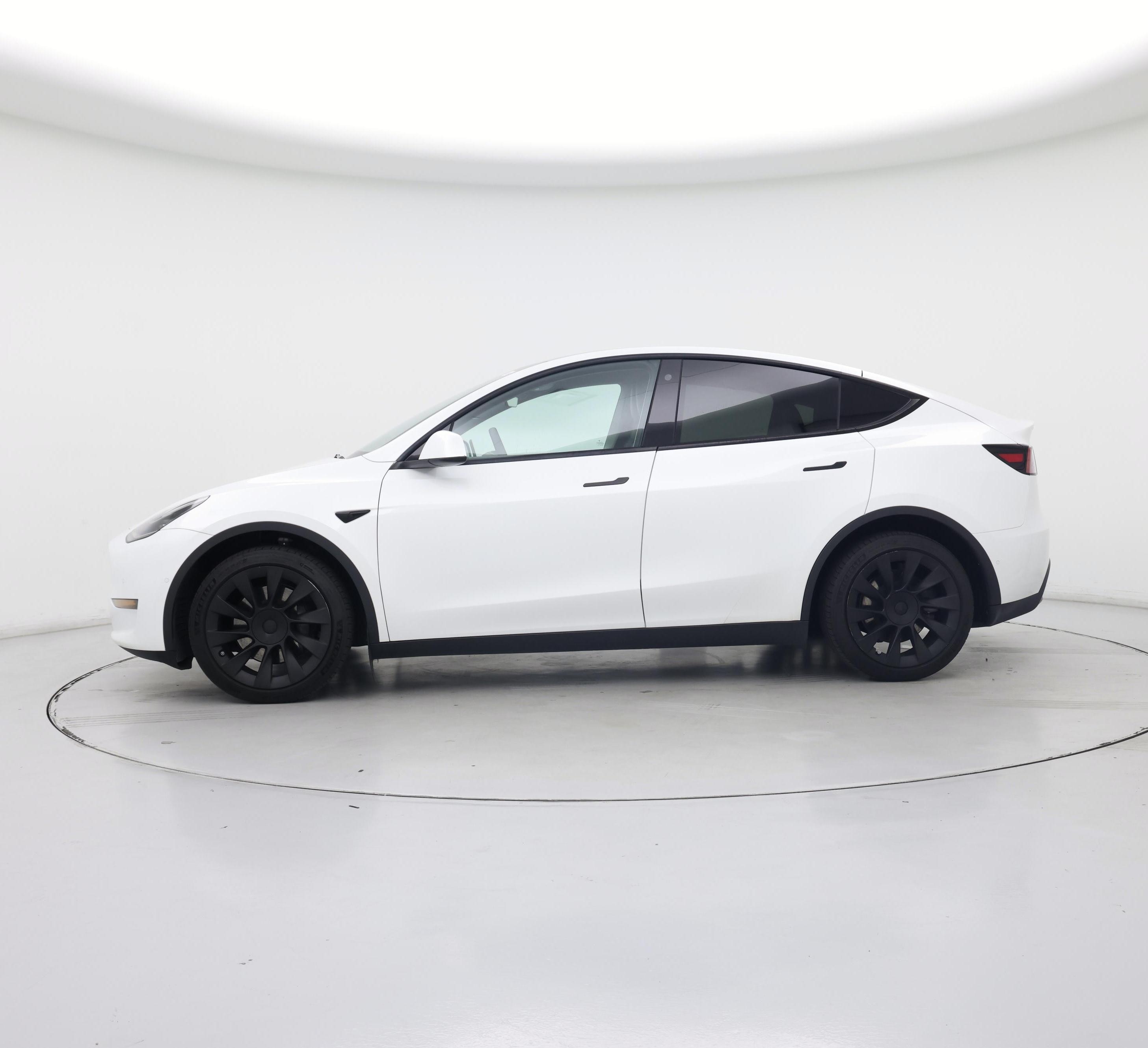 Thumbnail: 2022 Tesla Model Y - 3