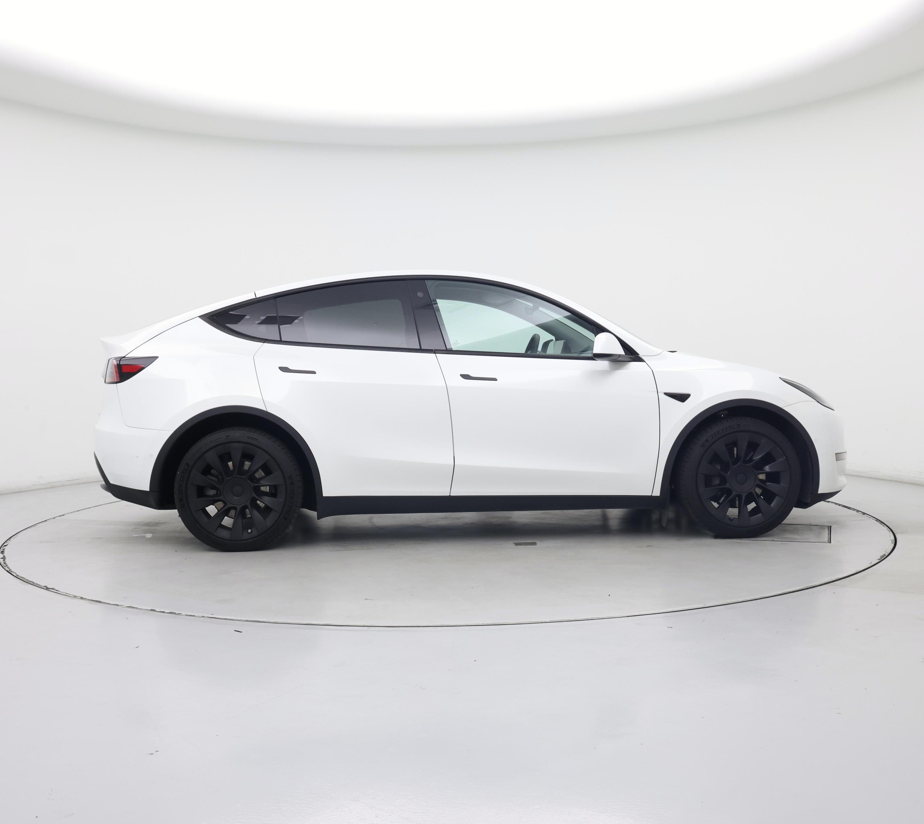 Thumbnail: 2022 Tesla Model Y - 7