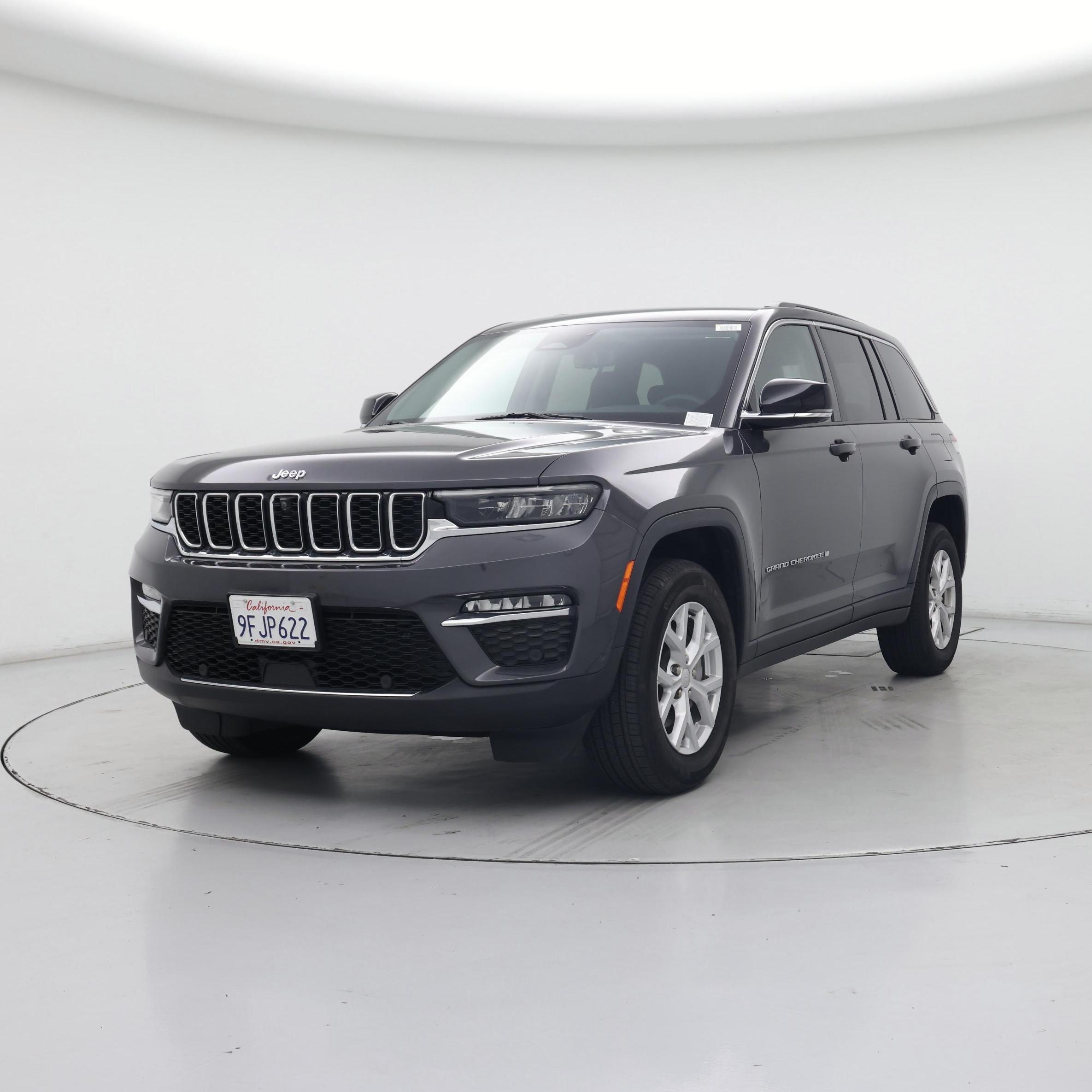 Thumbnail: 2023 Jeep Grand Cherokee - 4