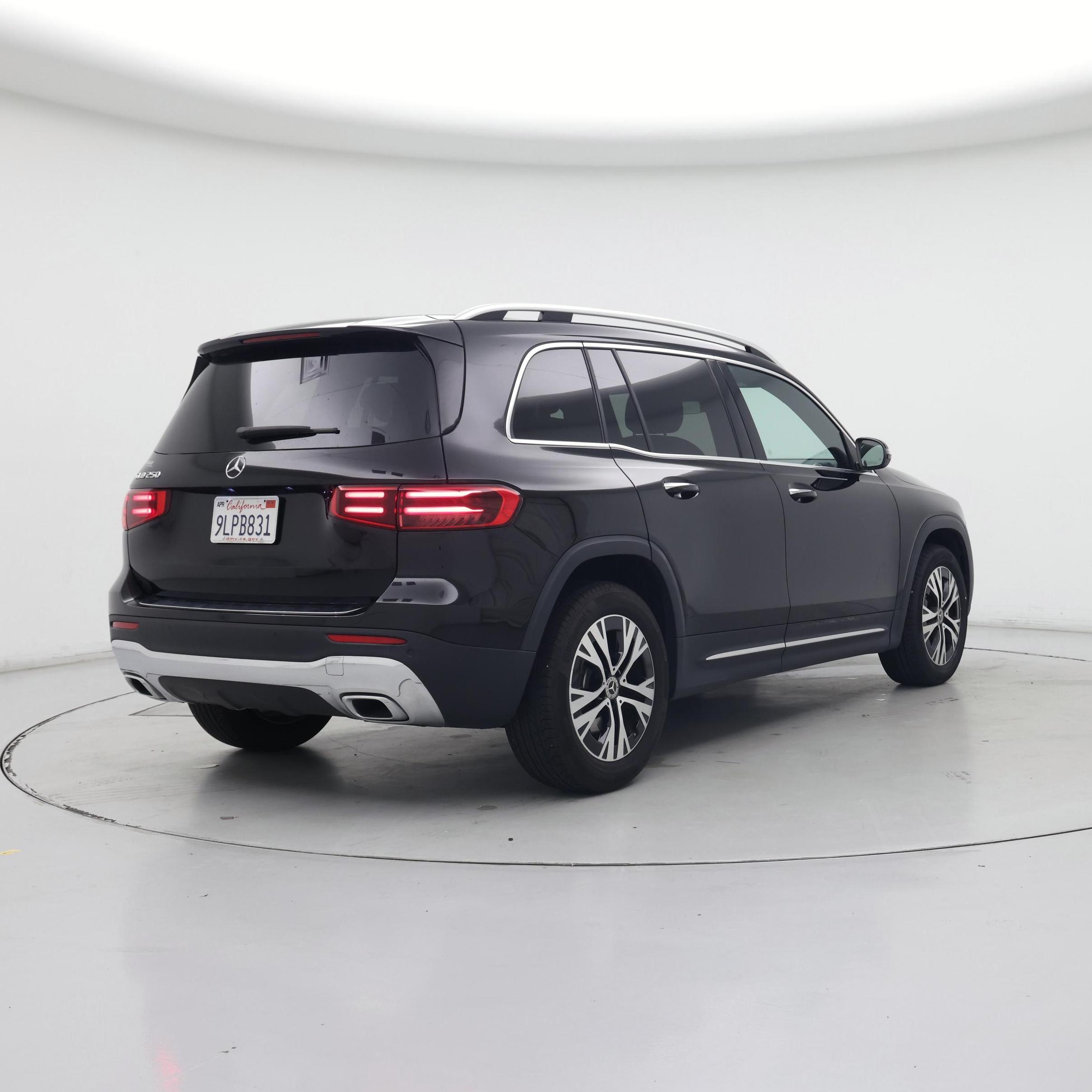 Thumbnail: 2024 Mercedes-Benz GLB - 8