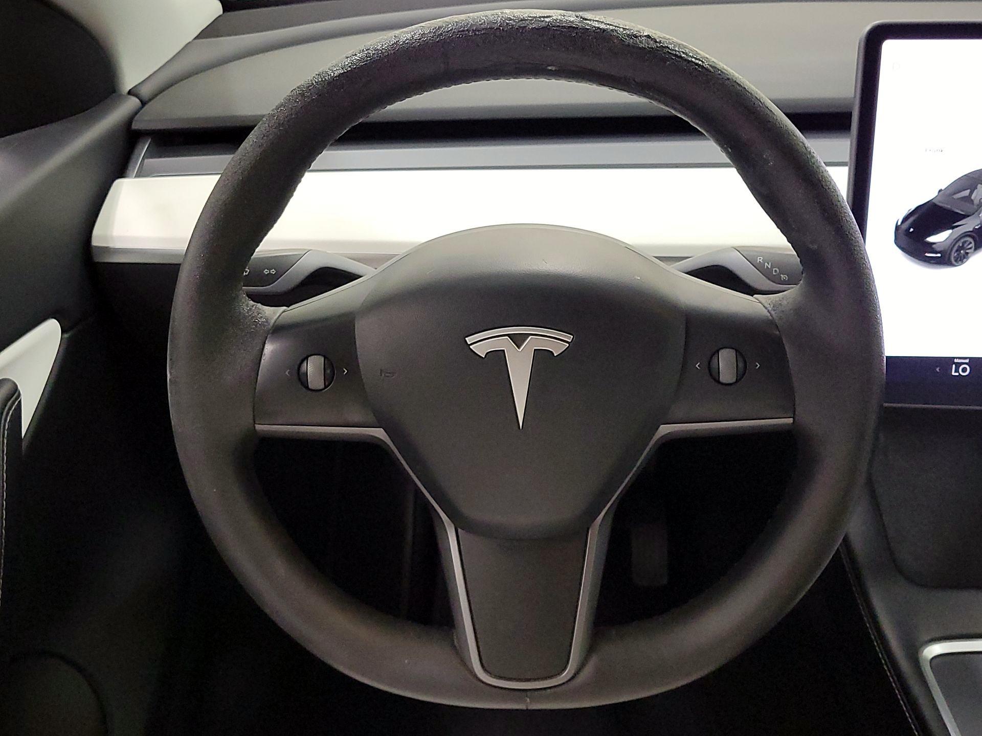 Thumbnail: 2021 Tesla Model Y - 10