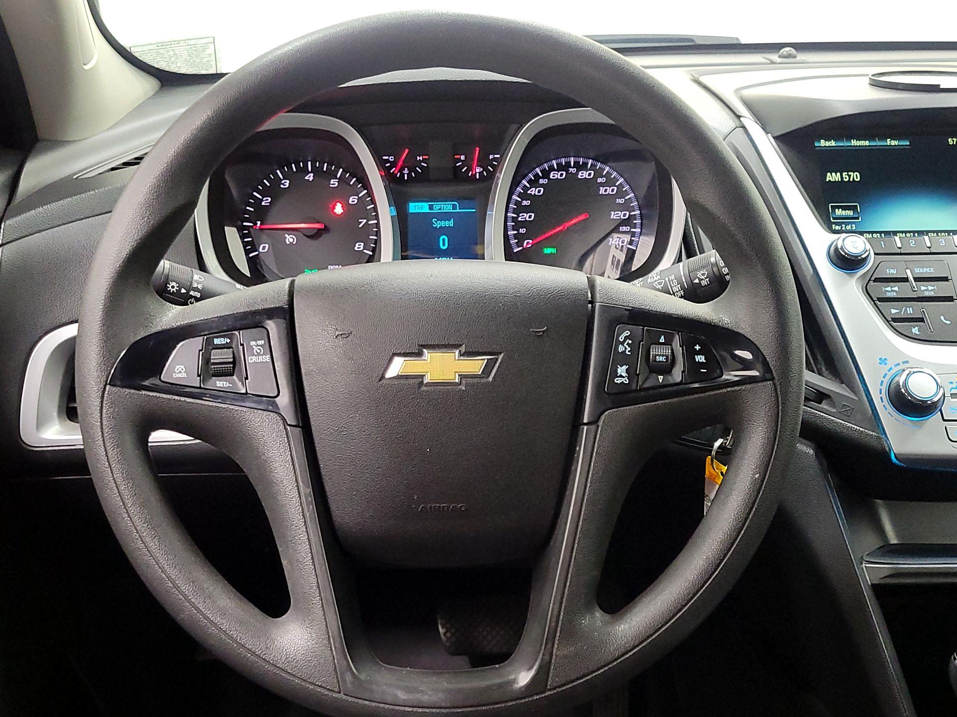 Thumbnail: 2017 Chevrolet Equinox - 10