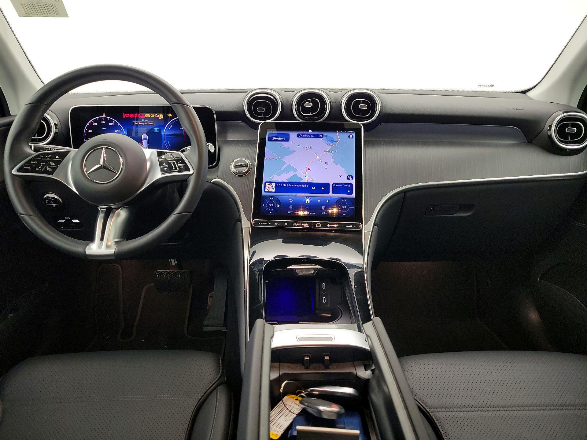 Thumbnail: 2025 Mercedes-Benz GLC - 9