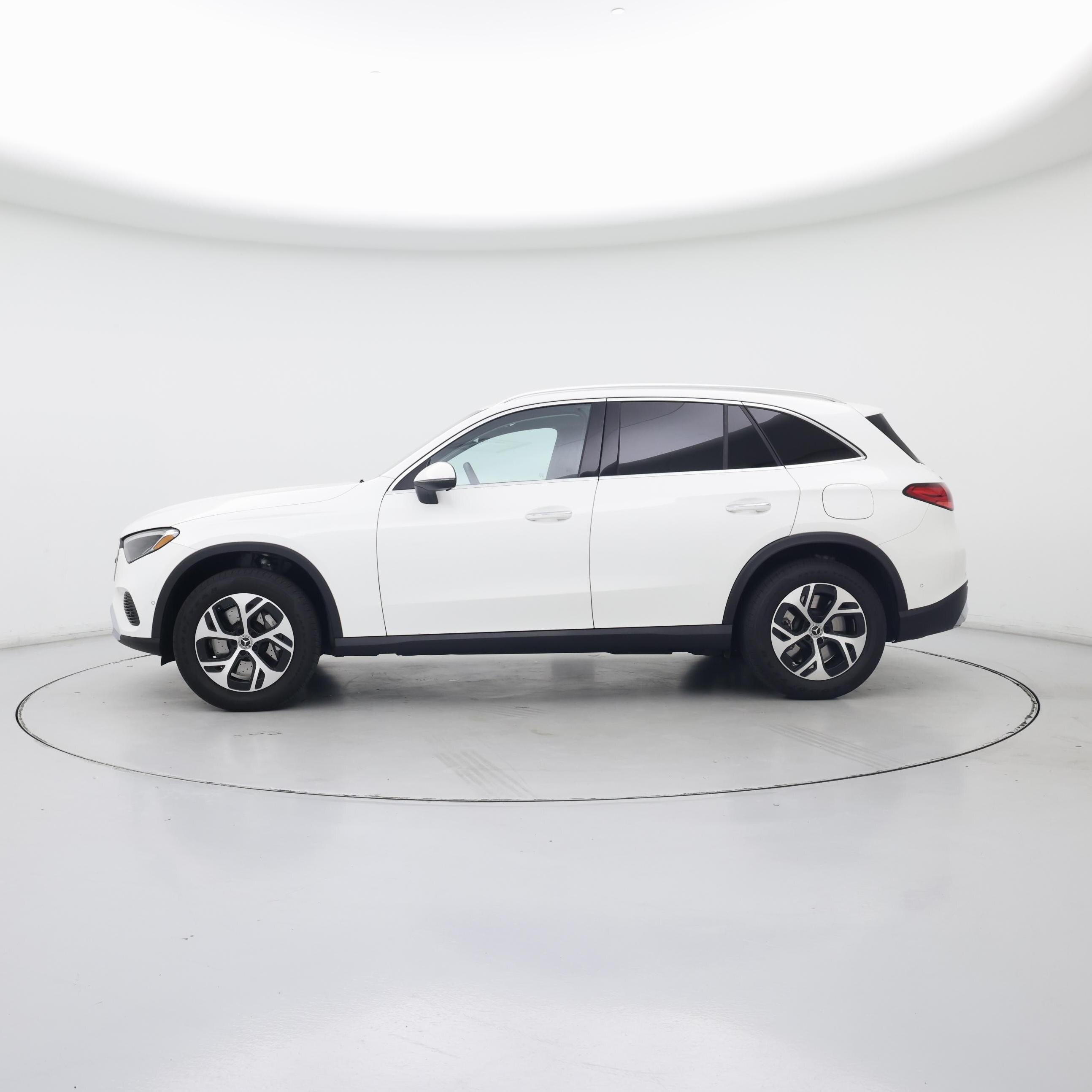 Thumbnail: 2025 Mercedes-Benz GLC - 3