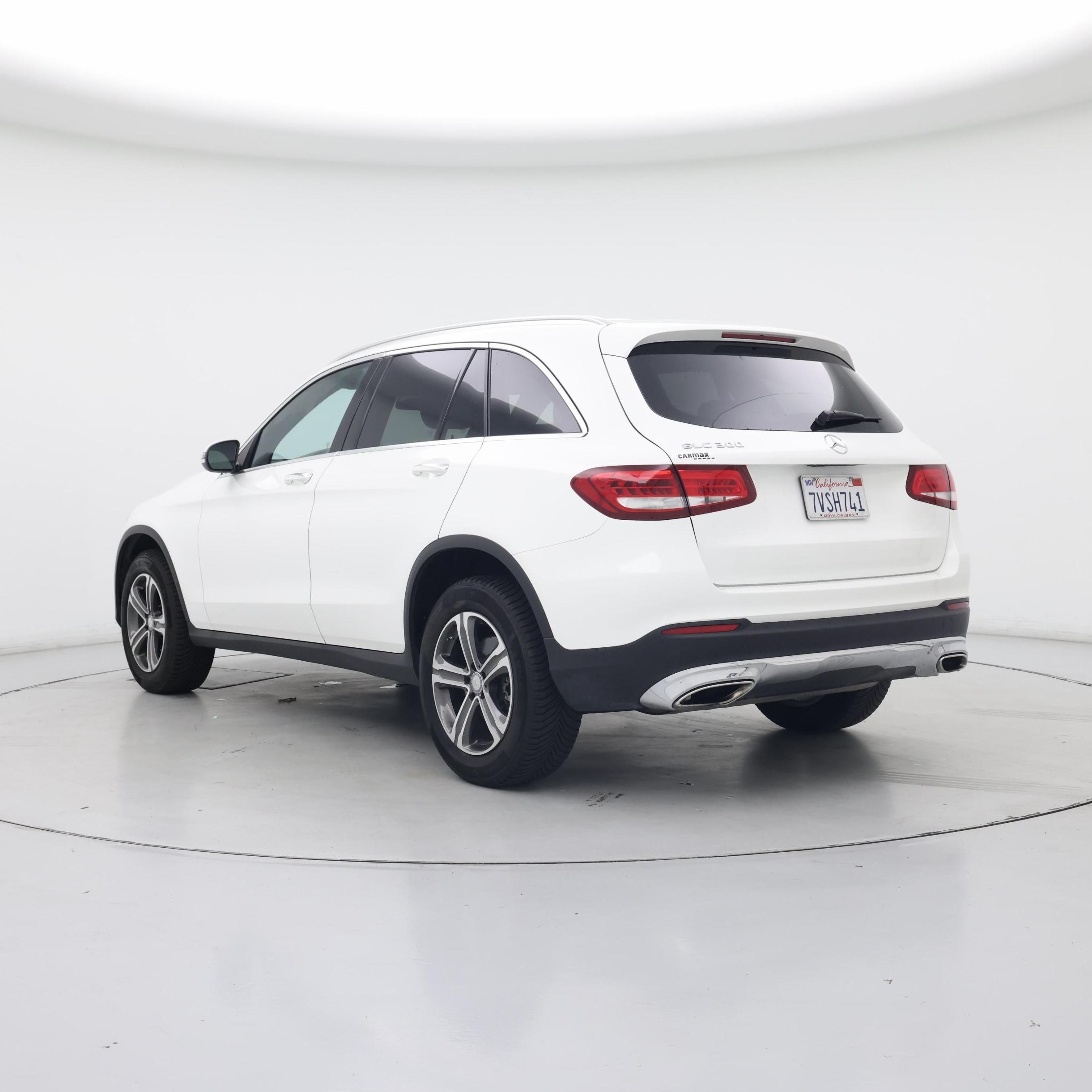 Thumbnail: 2017 Mercedes-Benz GLC - 2