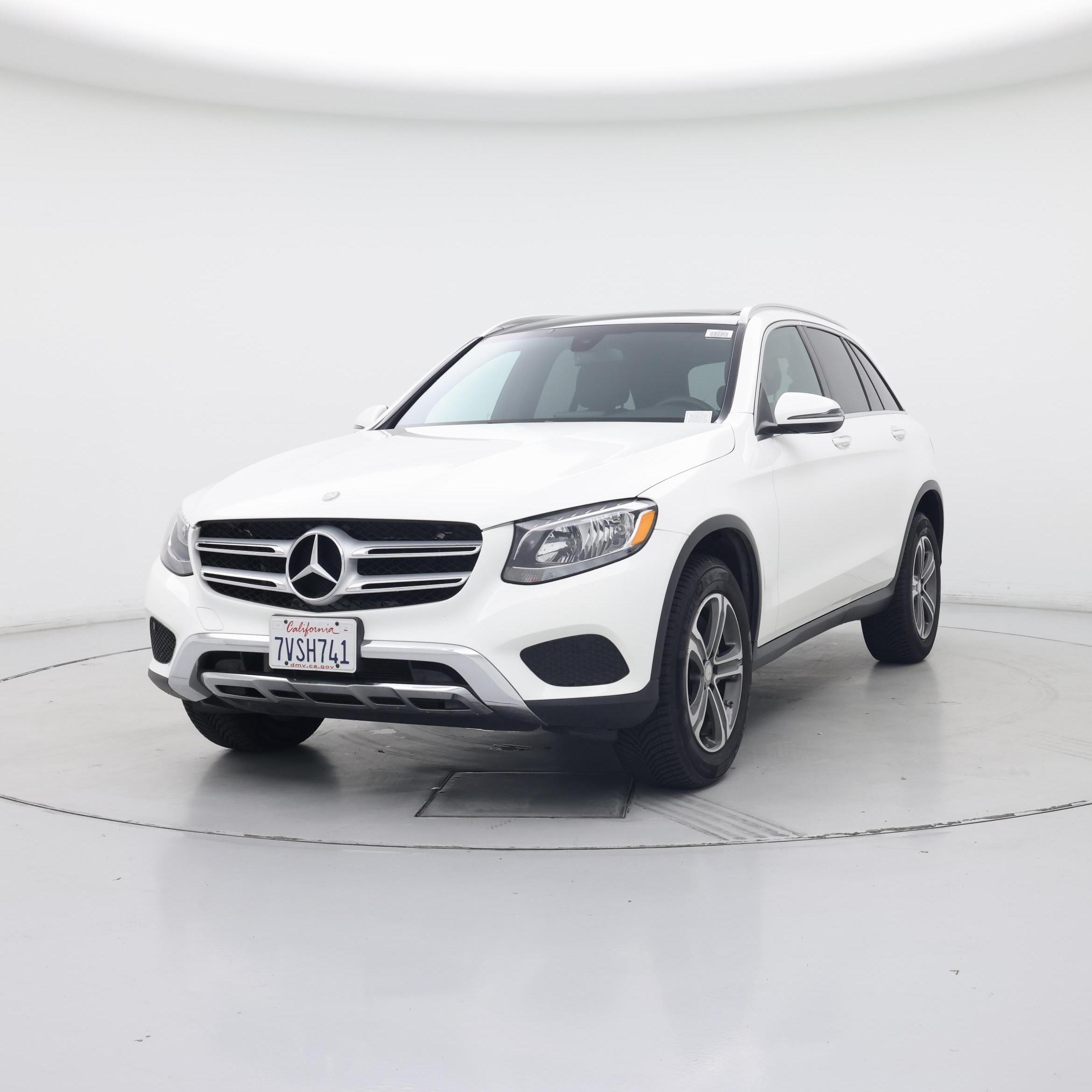 Thumbnail: 2017 Mercedes-Benz GLC - 4