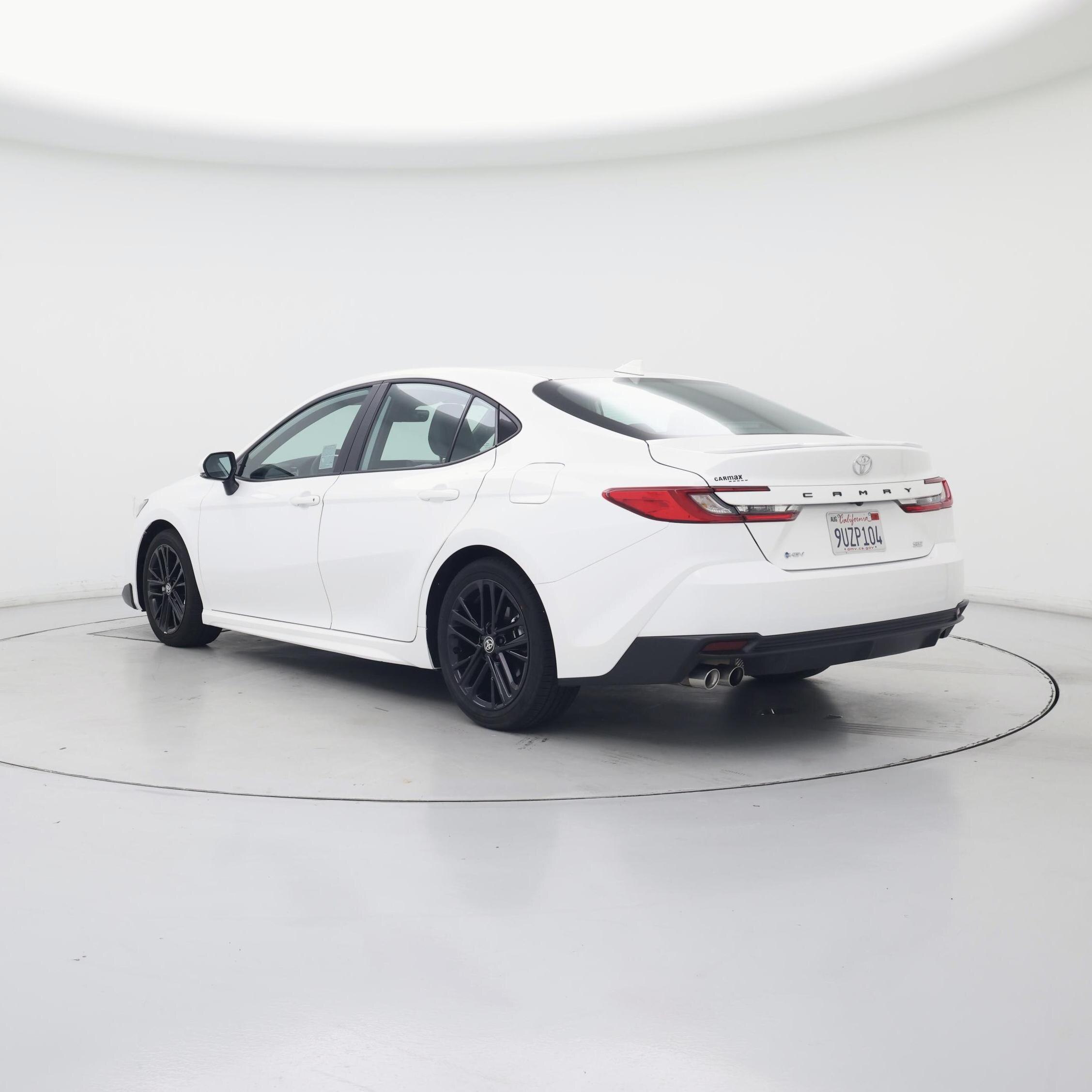 Thumbnail: 2025 Toyota Camry - 2