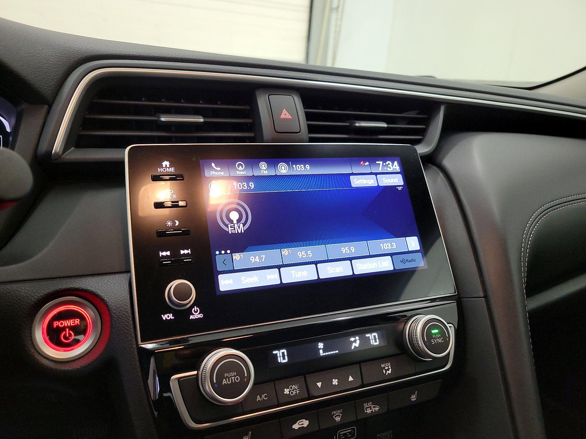 Thumbnail: 2022 Honda Insight - 16