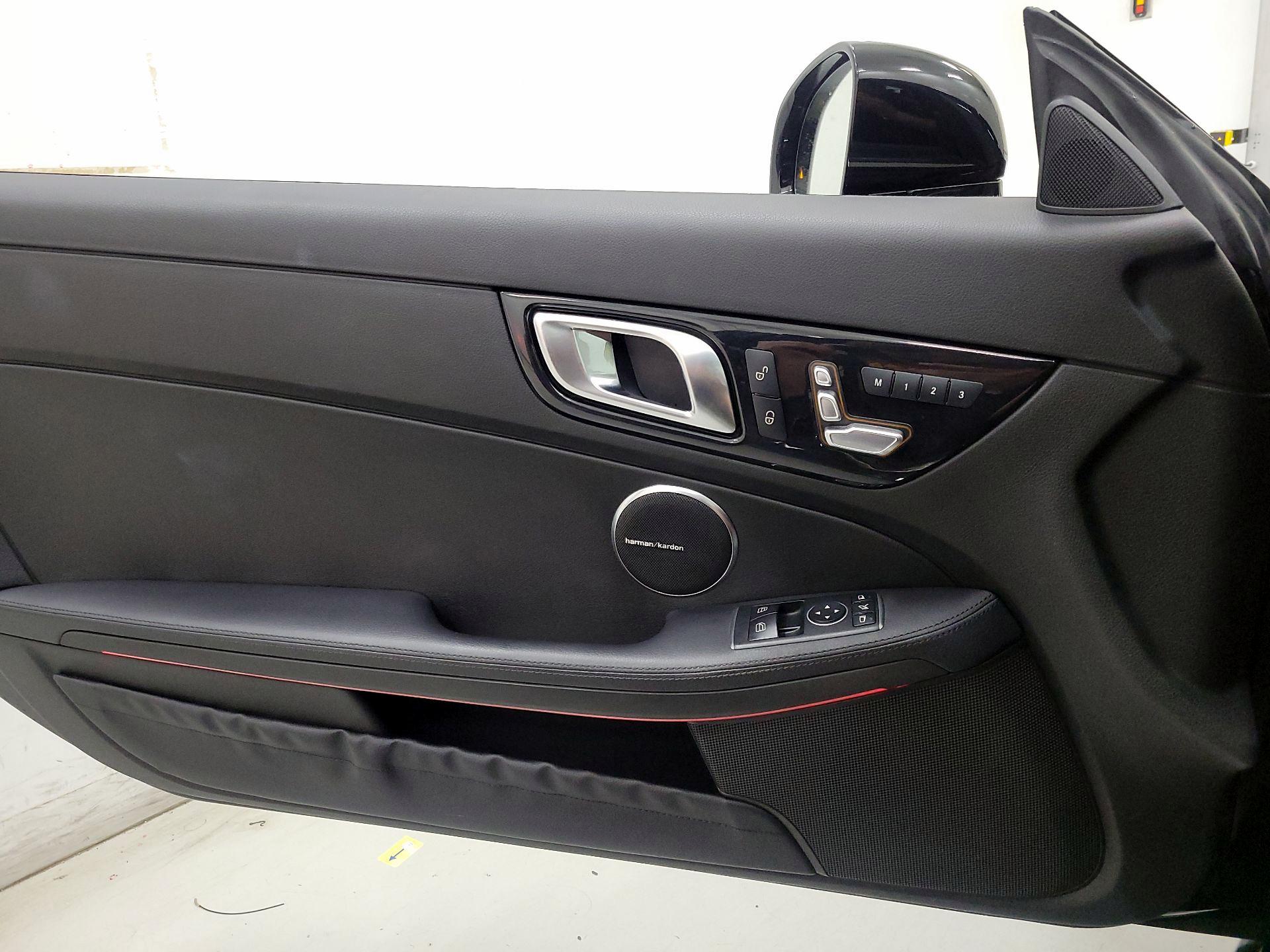 Thumbnail: 2019 Mercedes-Benz SLC - 12