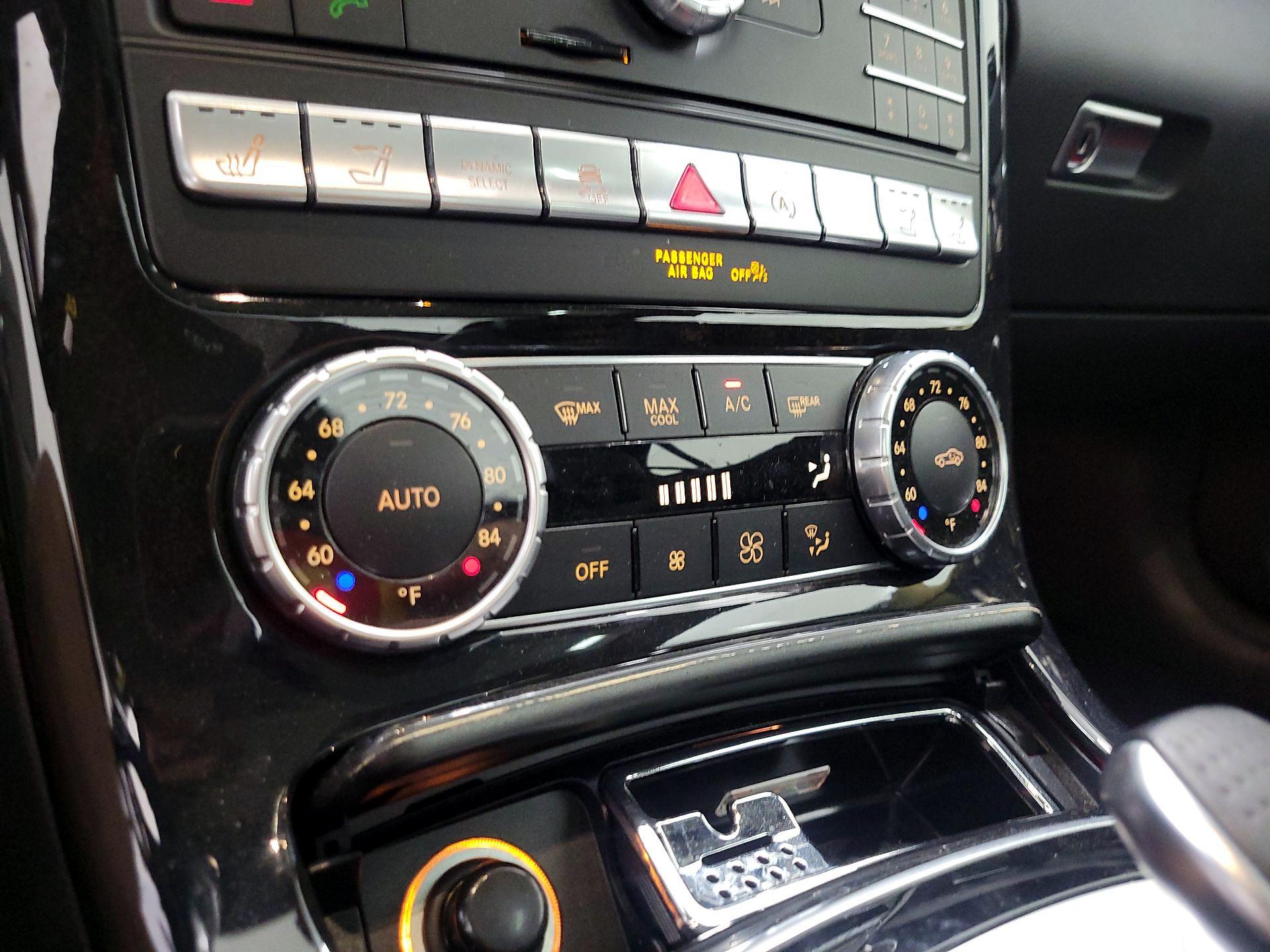 Thumbnail: 2019 Mercedes-Benz SLC - 17