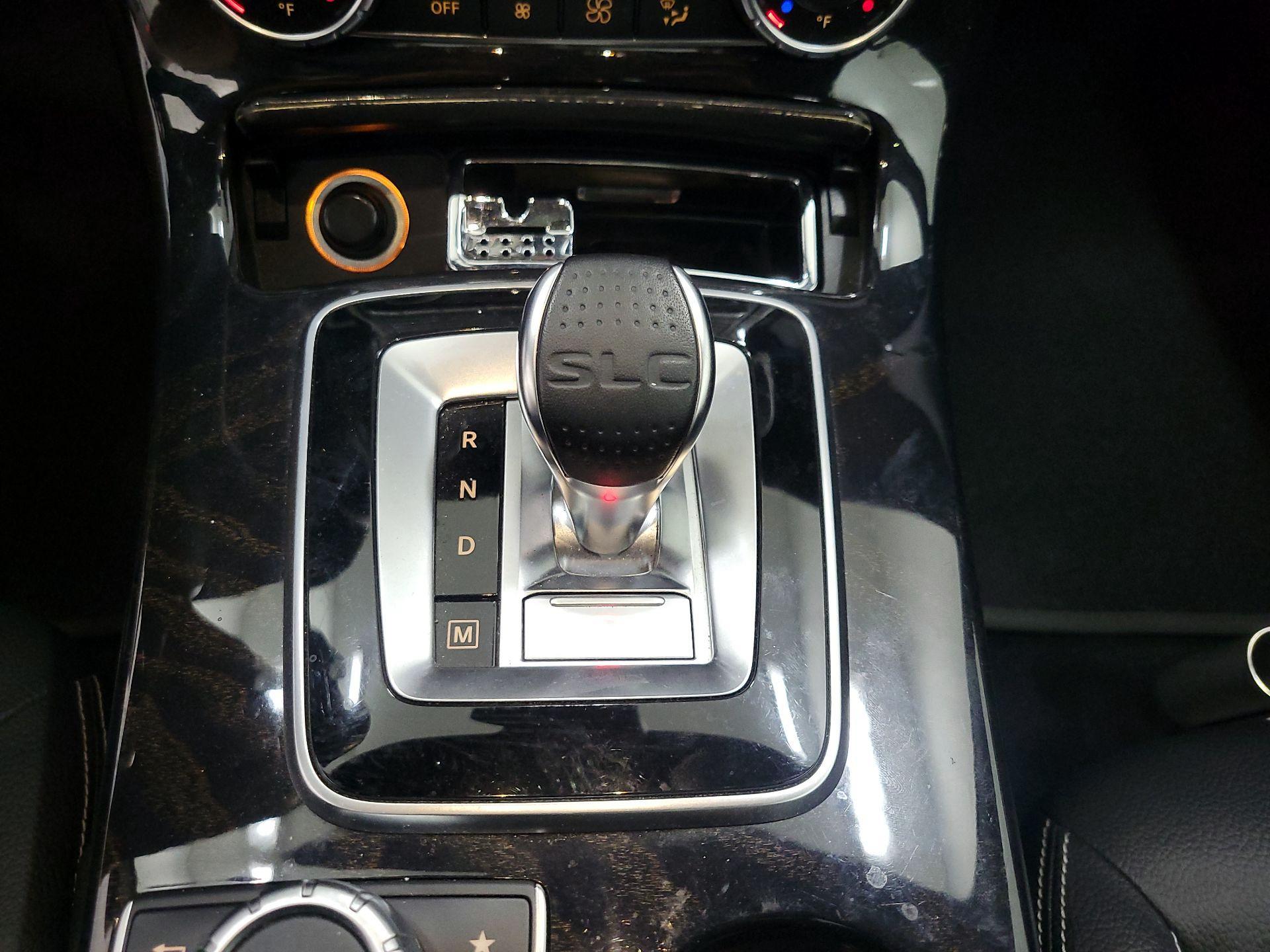 Thumbnail: 2019 Mercedes-Benz SLC - 18