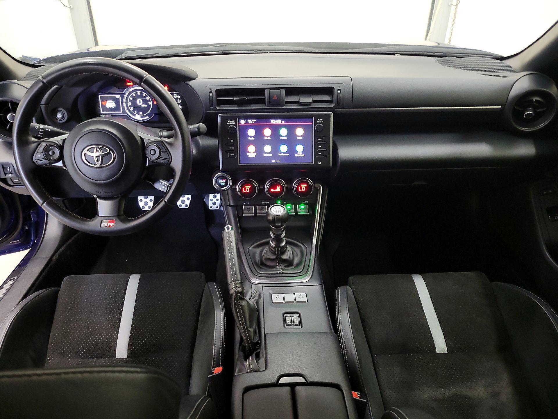 Thumbnail: 2023 Toyota GR86 - 9
