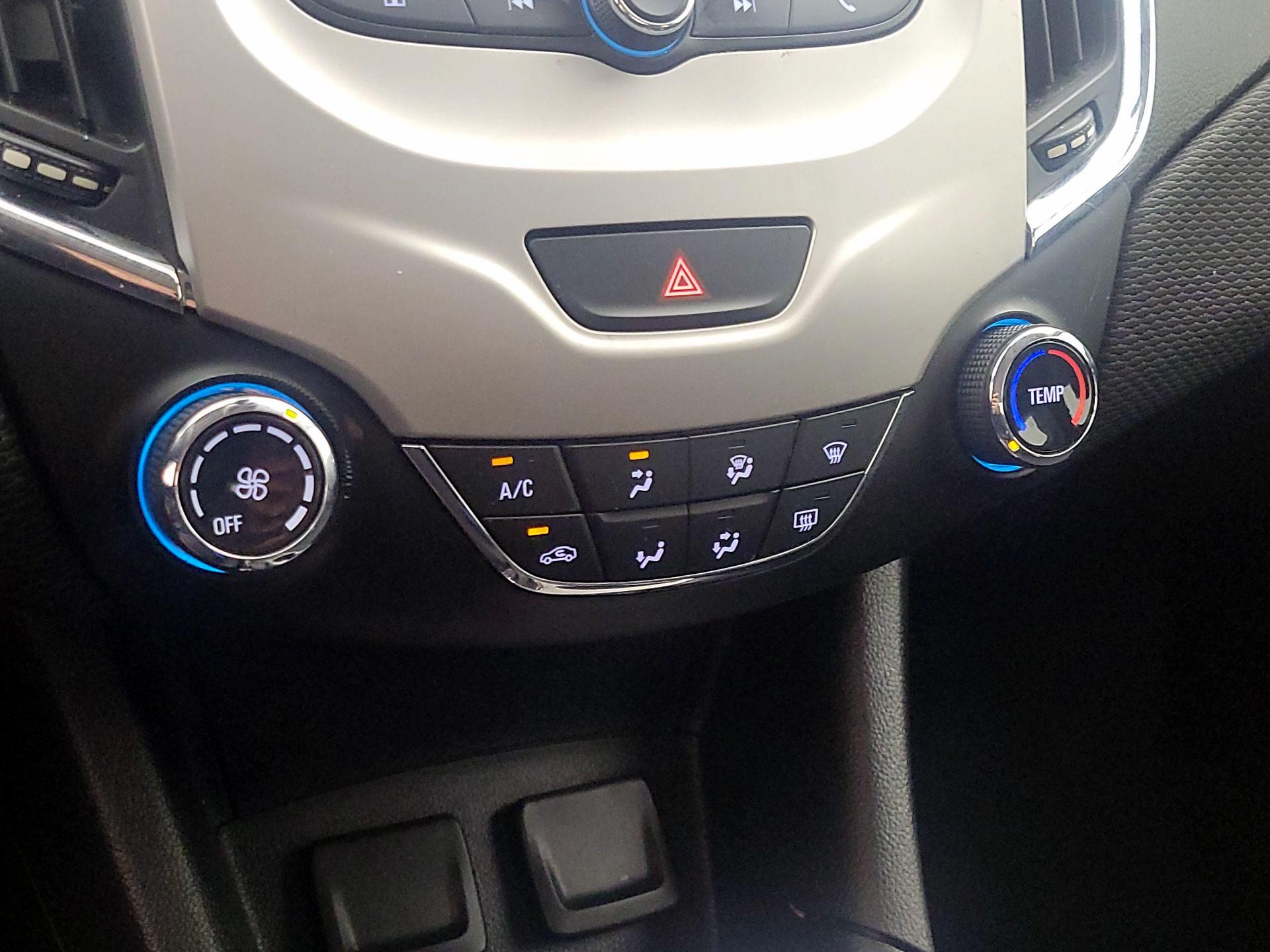 Thumbnail: 2016 Chevrolet Cruze - 14