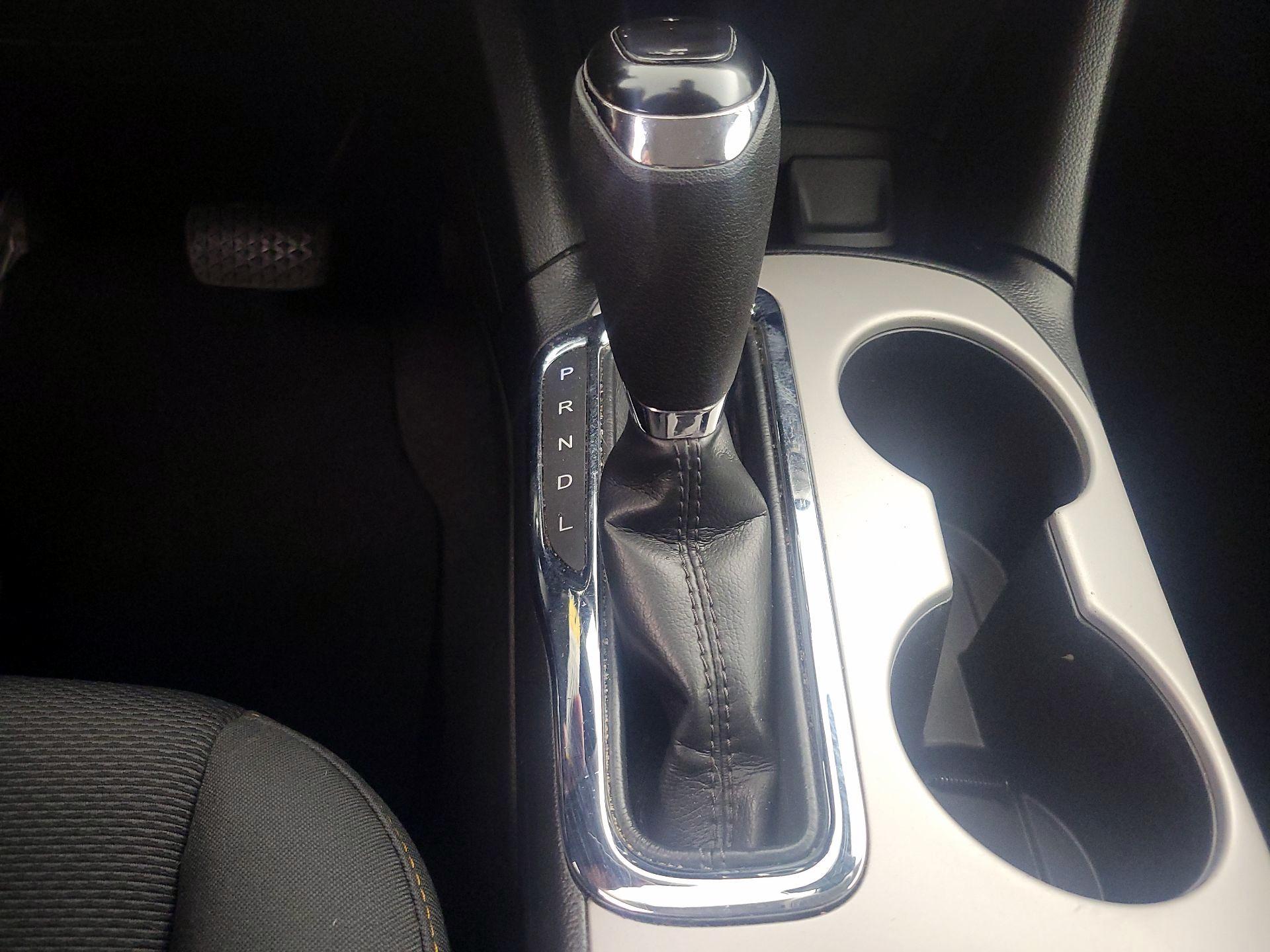Thumbnail: 2016 Chevrolet Cruze - 15