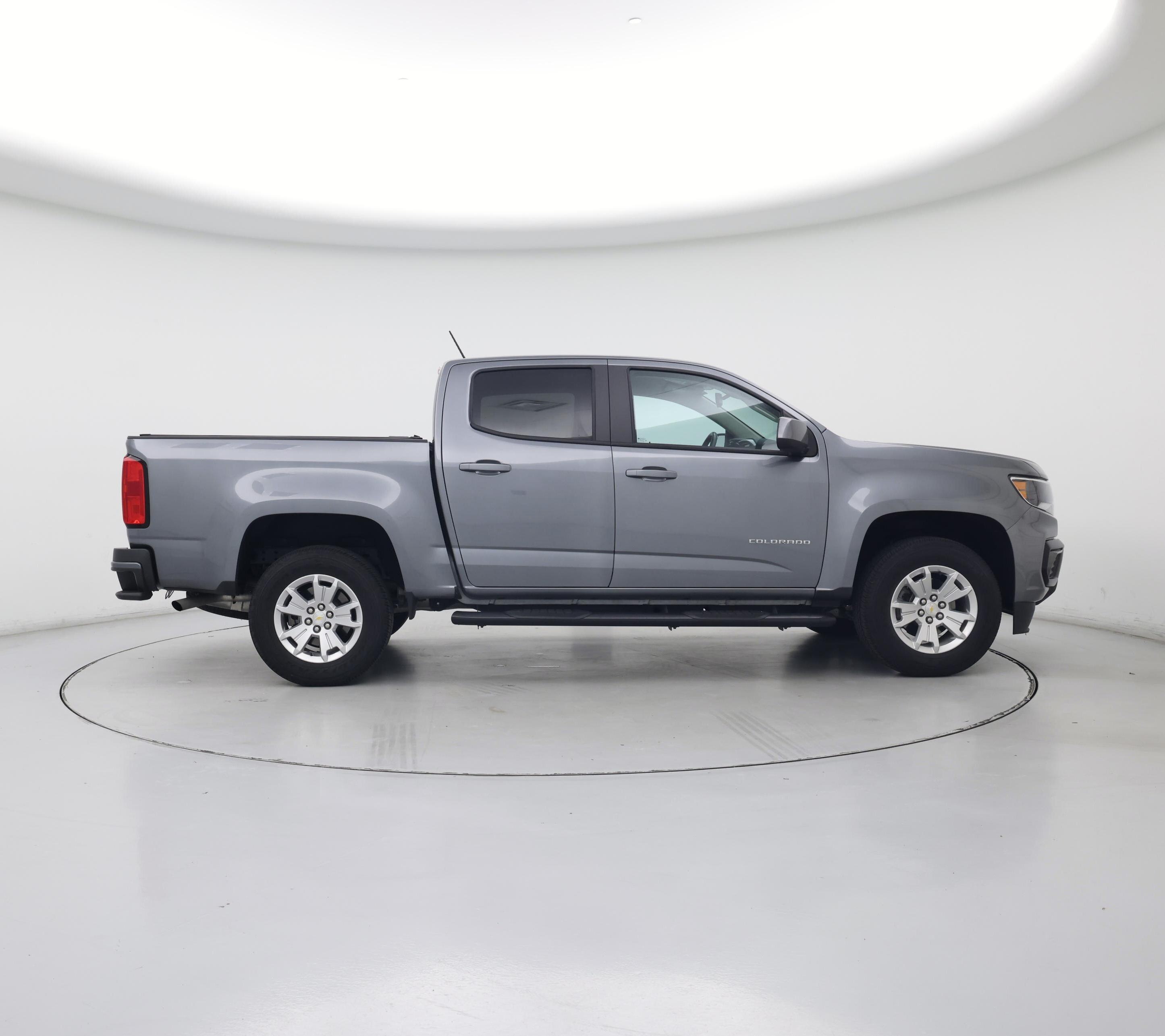 Thumbnail: 2022 Chevrolet Colorado - 7