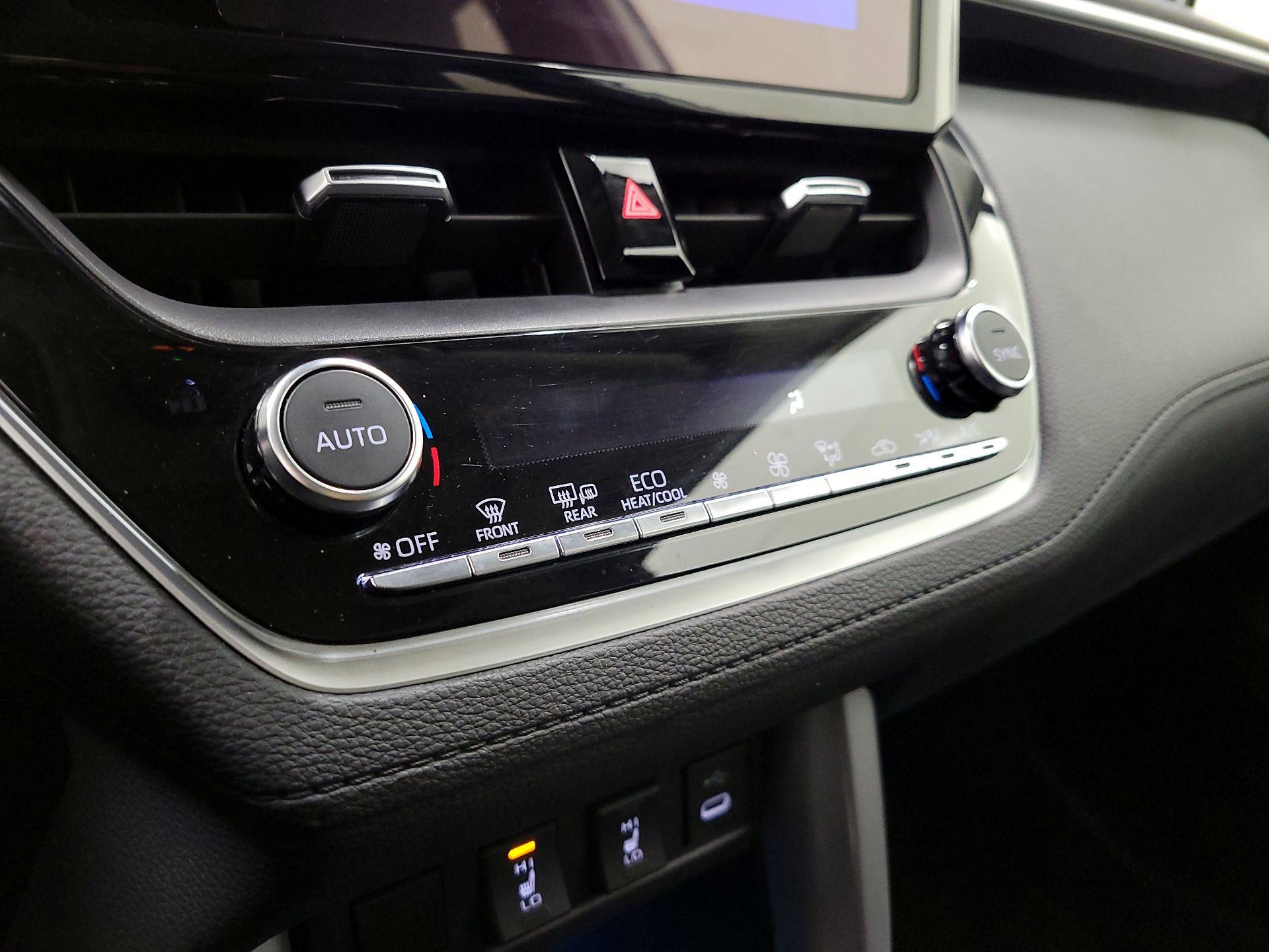 Thumbnail: 2023 Toyota Corolla Cross - 16