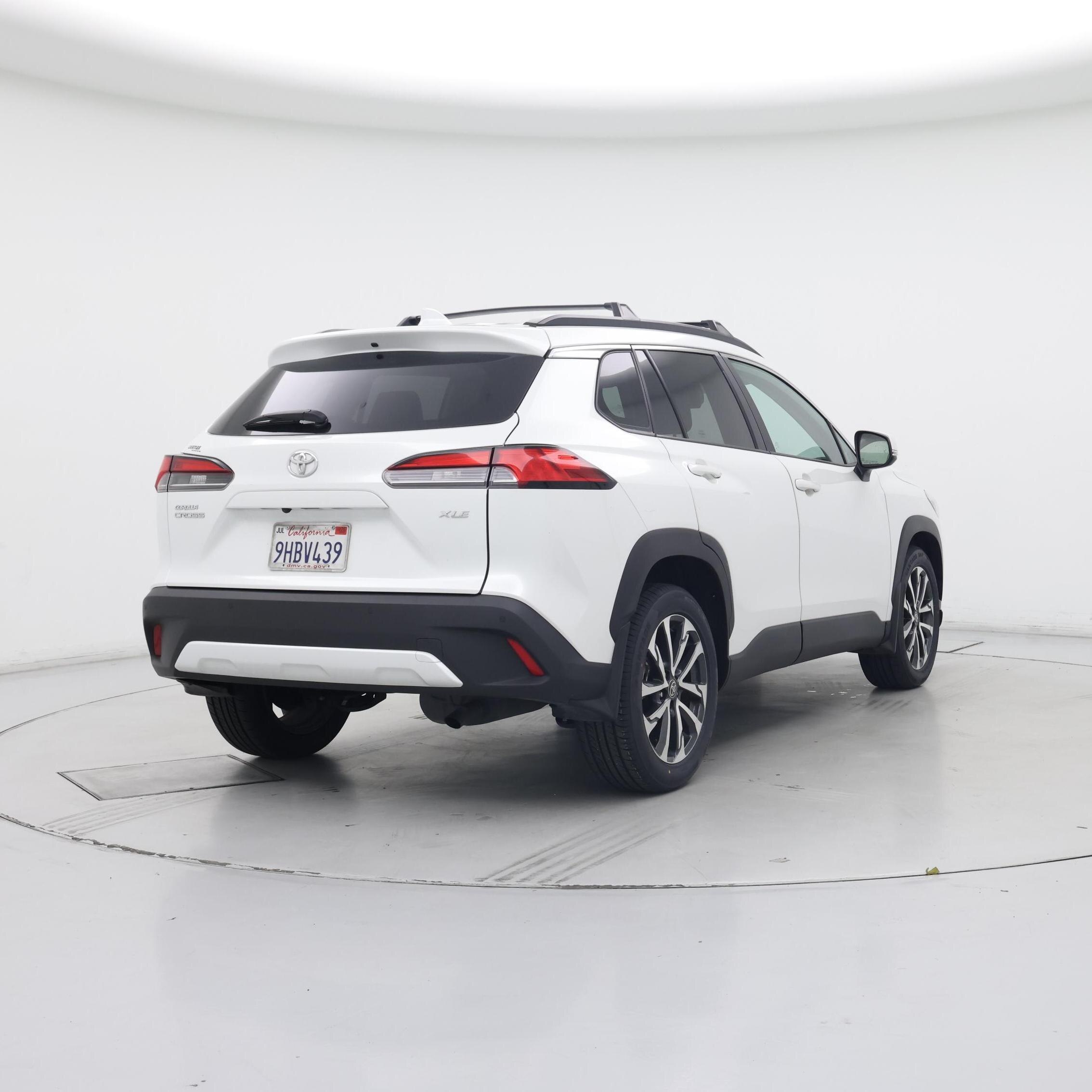 Thumbnail: 2023 Toyota Corolla Cross - 8