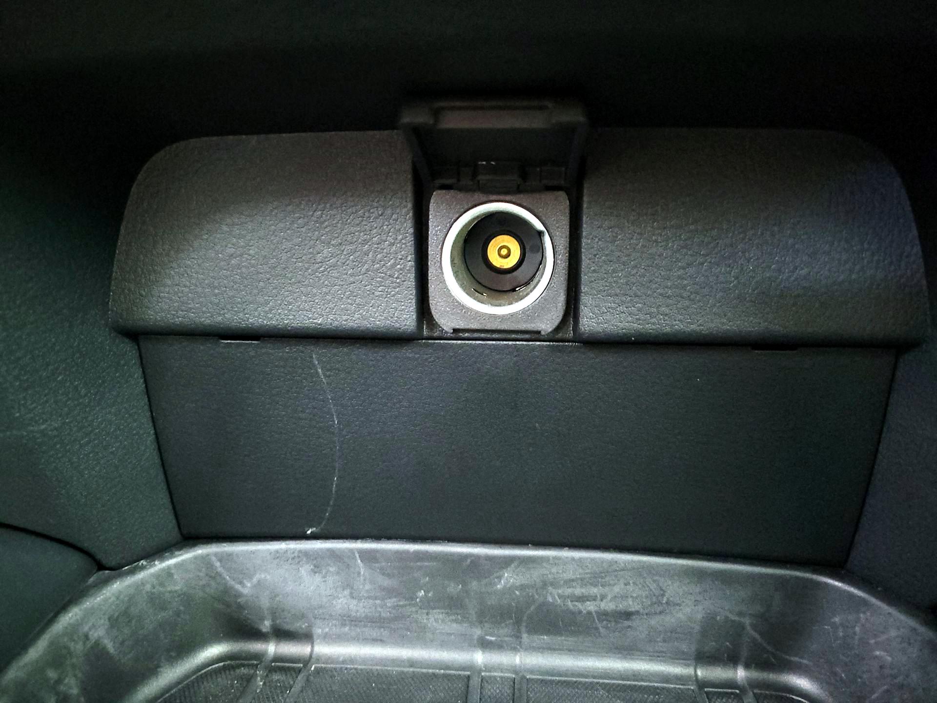 Thumbnail: 2023 Mazda CX-50 - 18