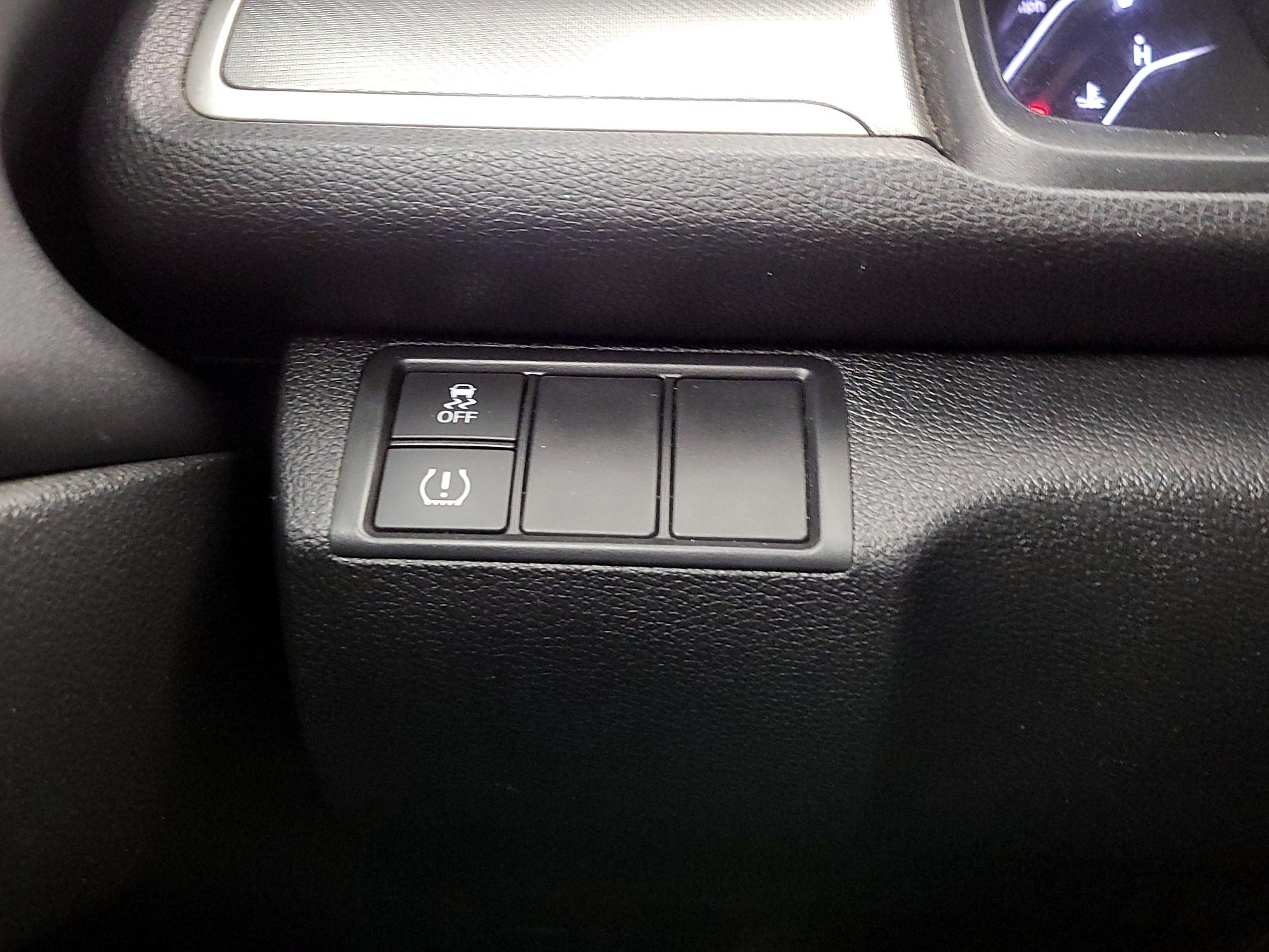 Thumbnail: 2018 Honda Civic - 13