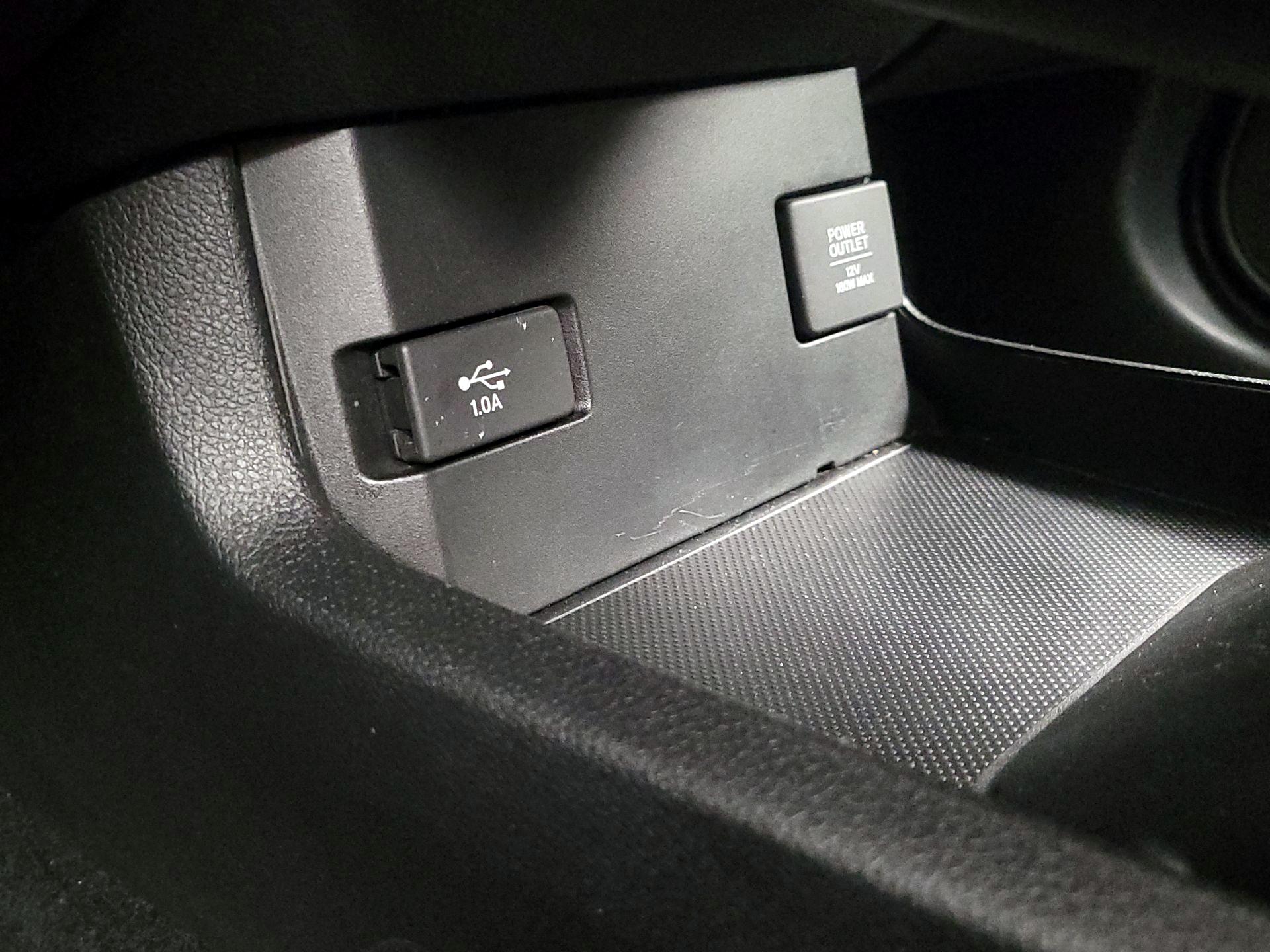 Thumbnail: 2018 Honda Civic - 18