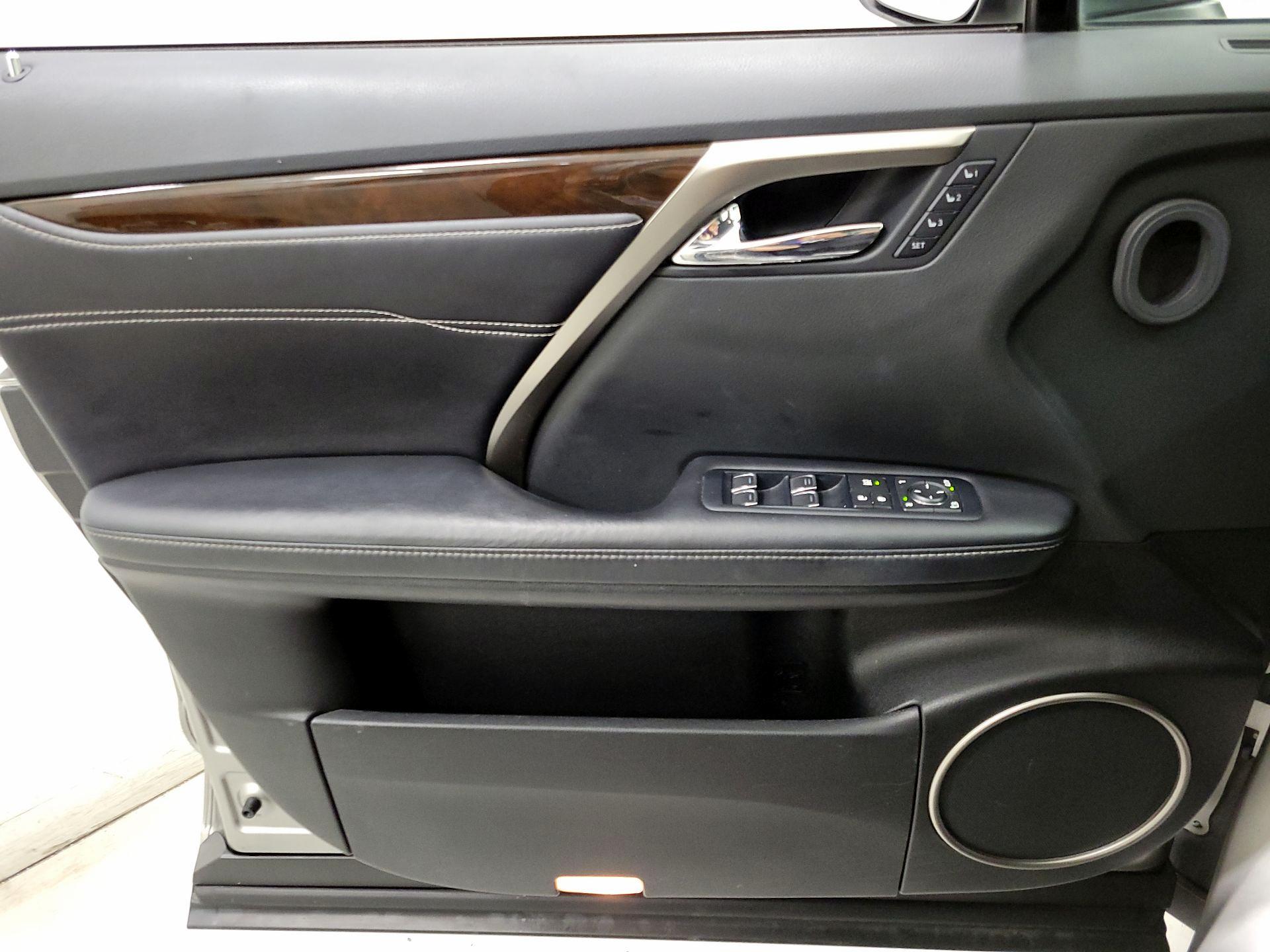 Thumbnail: 2017 Lexus RX - 12