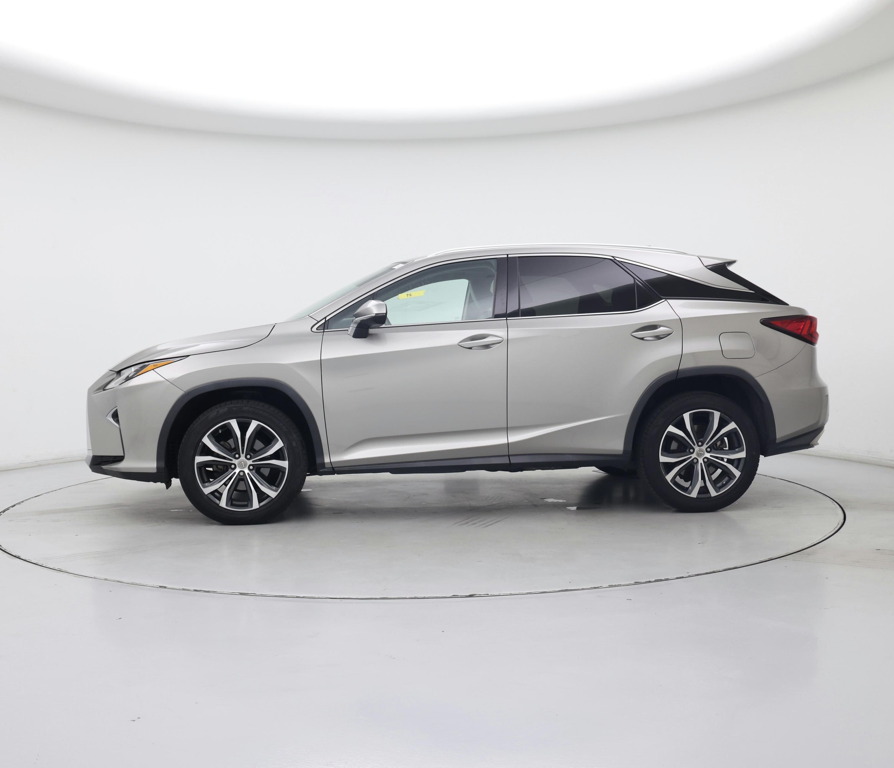 Thumbnail: 2017 Lexus RX - 3