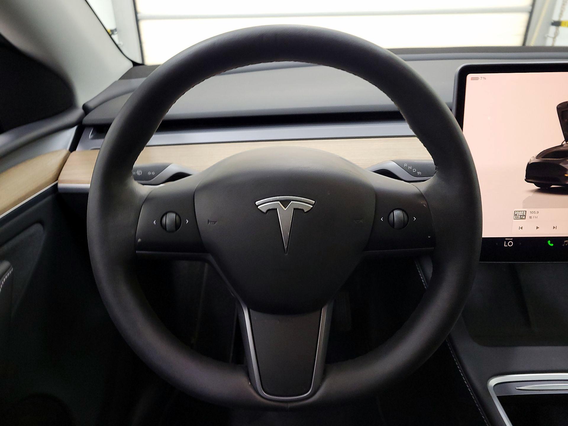 Thumbnail: 2023 Tesla Model Y - 10