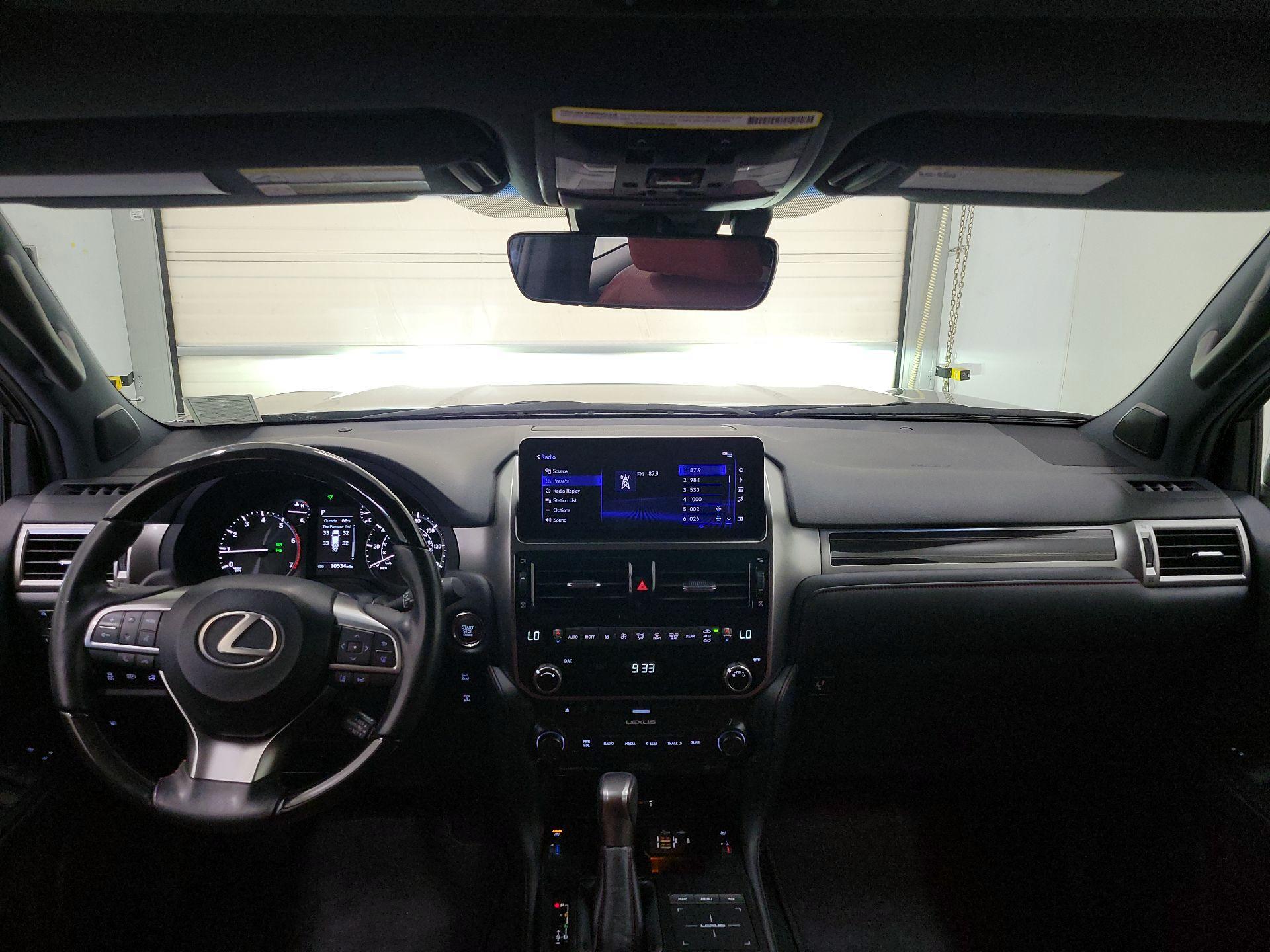 Thumbnail: 2023 Lexus GX - 9
