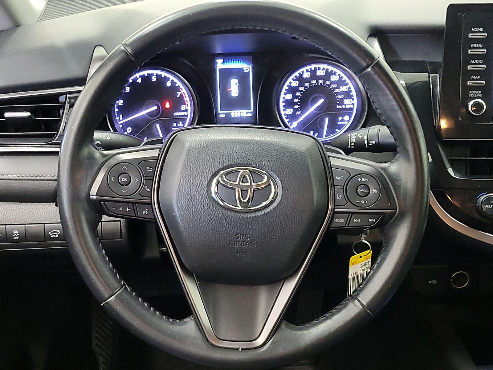 2021 Toyota Camry SE - Photo 11