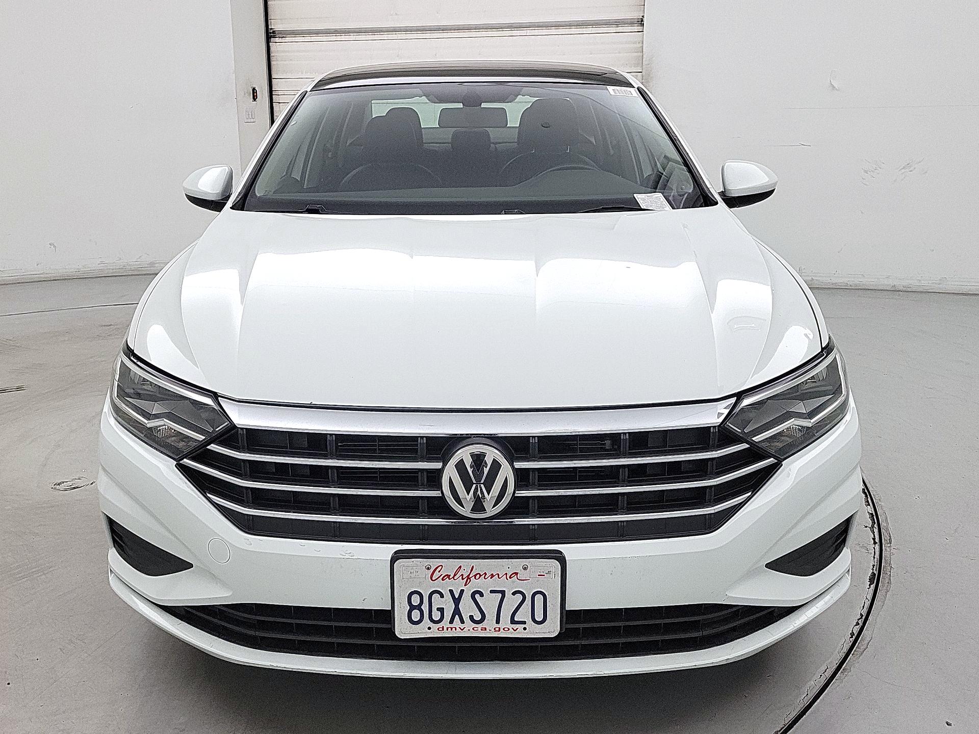 Thumbnail: 2019 Volkswagen Jetta - 2