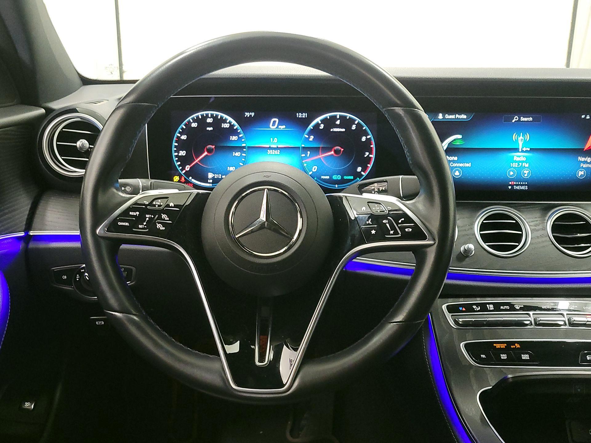 Thumbnail: 2022 Mercedes-Benz E-Class - 10