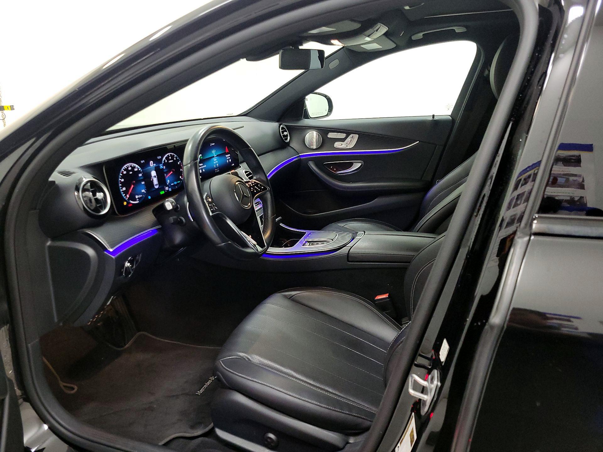 Thumbnail: 2022 Mercedes-Benz E-Class - 11