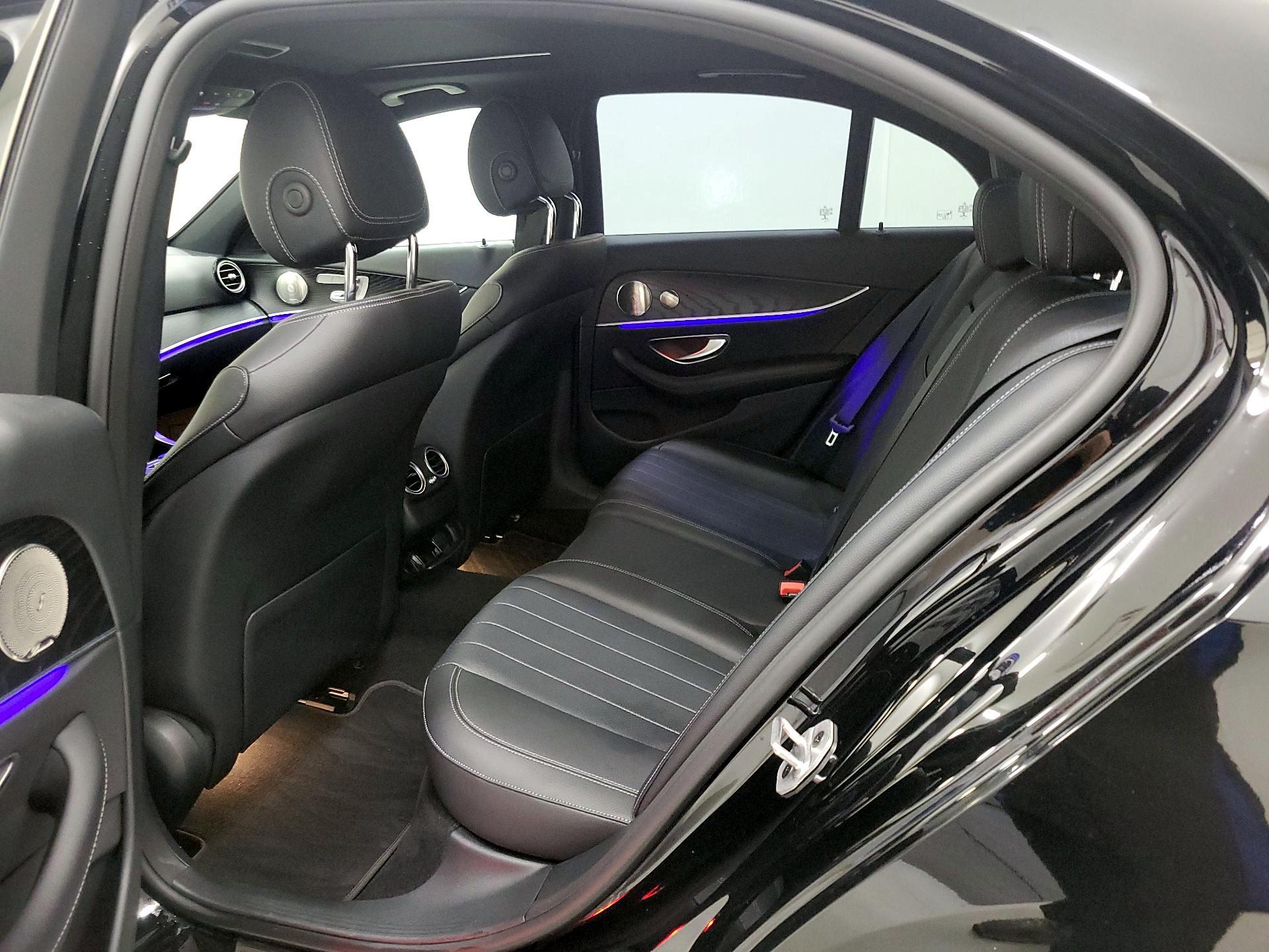 Thumbnail: 2022 Mercedes-Benz E-Class - 20