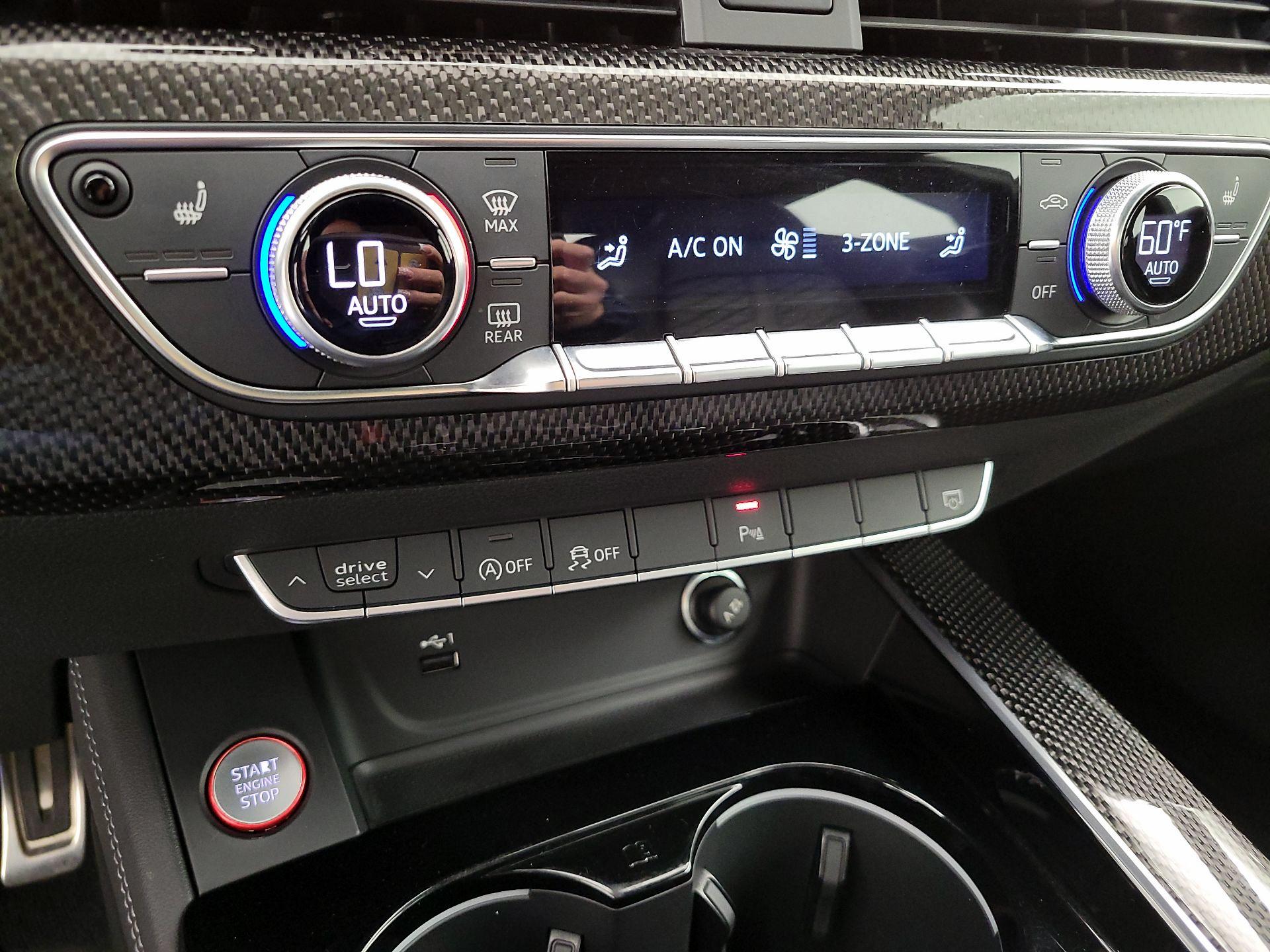 Thumbnail: 2021 Audi S5 - 14