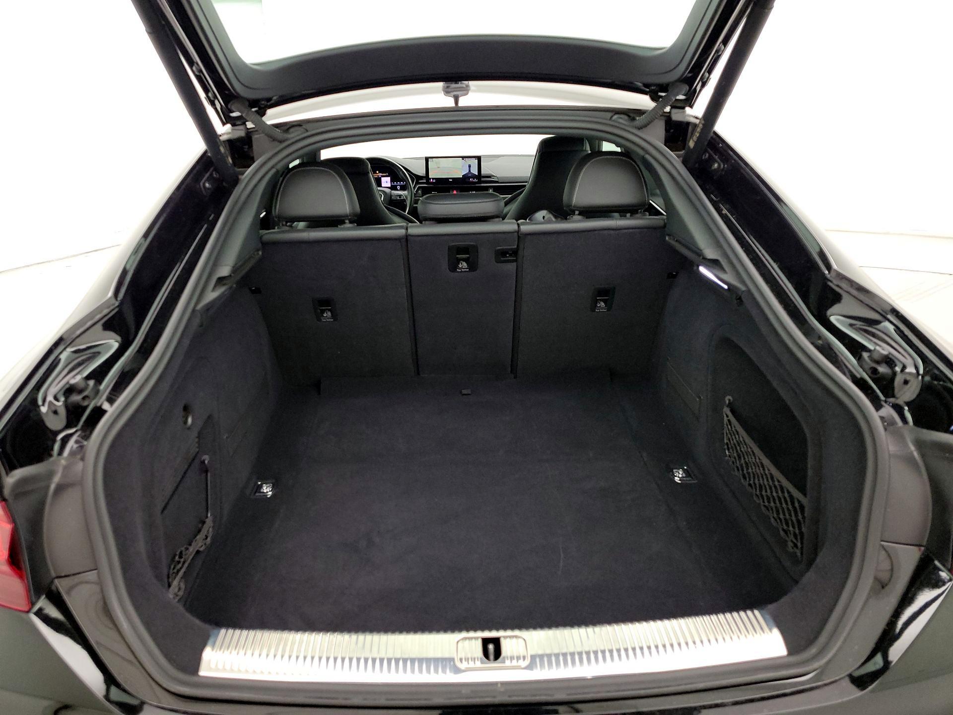 Thumbnail: 2021 Audi S5 - 19