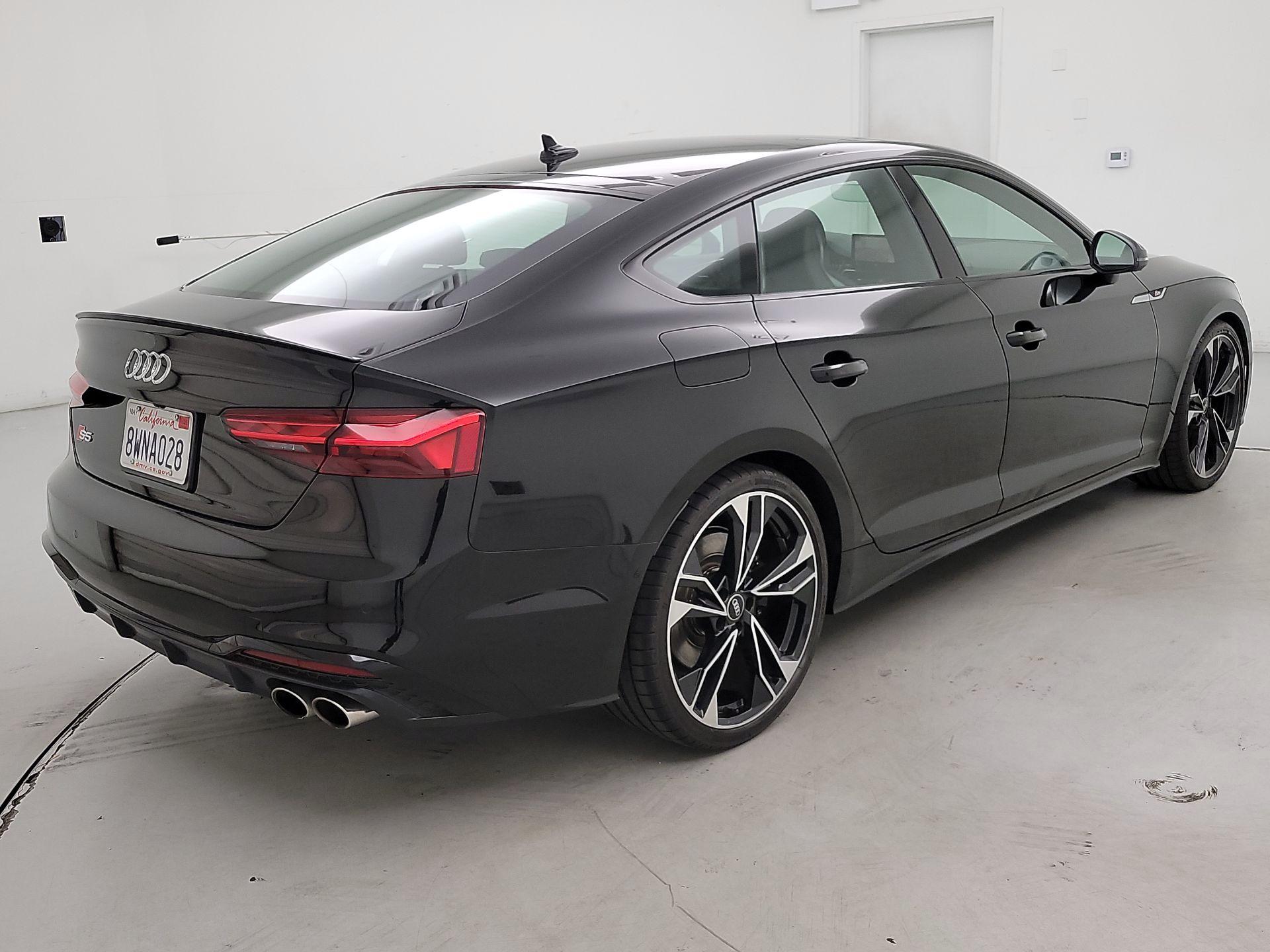 Thumbnail: 2021 Audi S5 - 5
