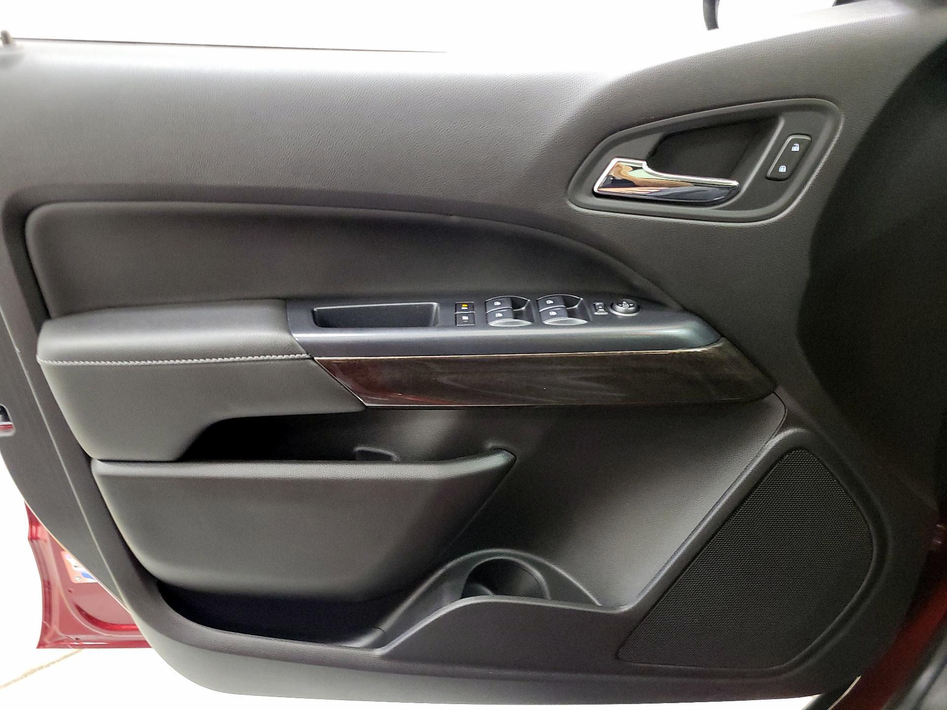 Thumbnail: 2018 GMC Canyon - 12