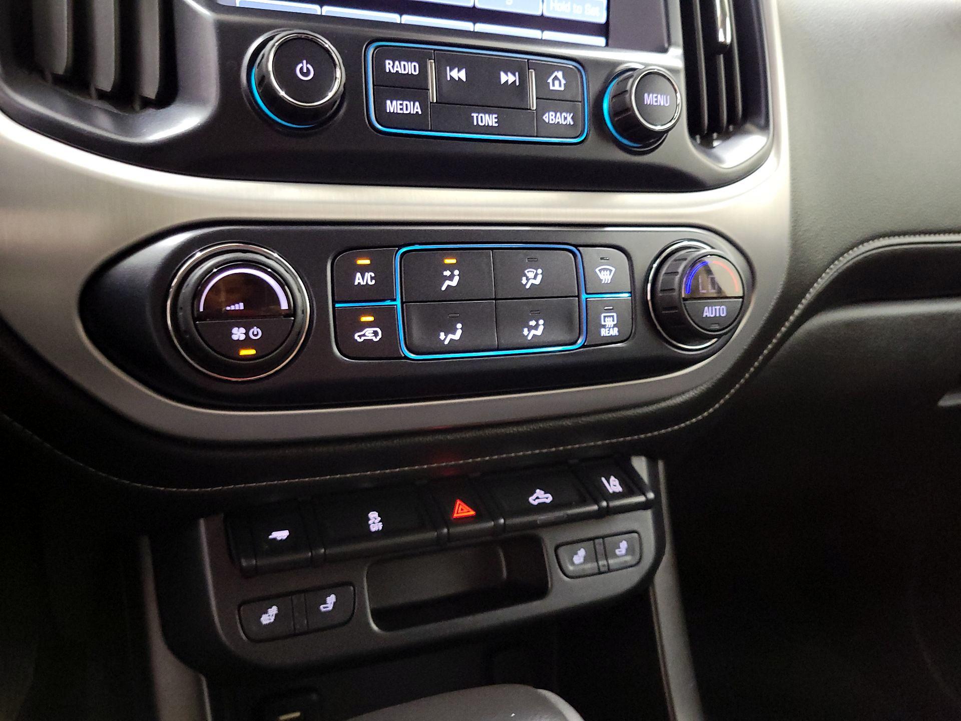 Thumbnail: 2018 GMC Canyon - 16