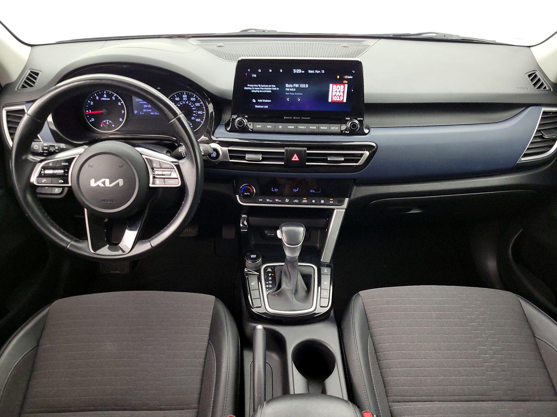 Thumbnail: 2022 Kia Seltos - 9