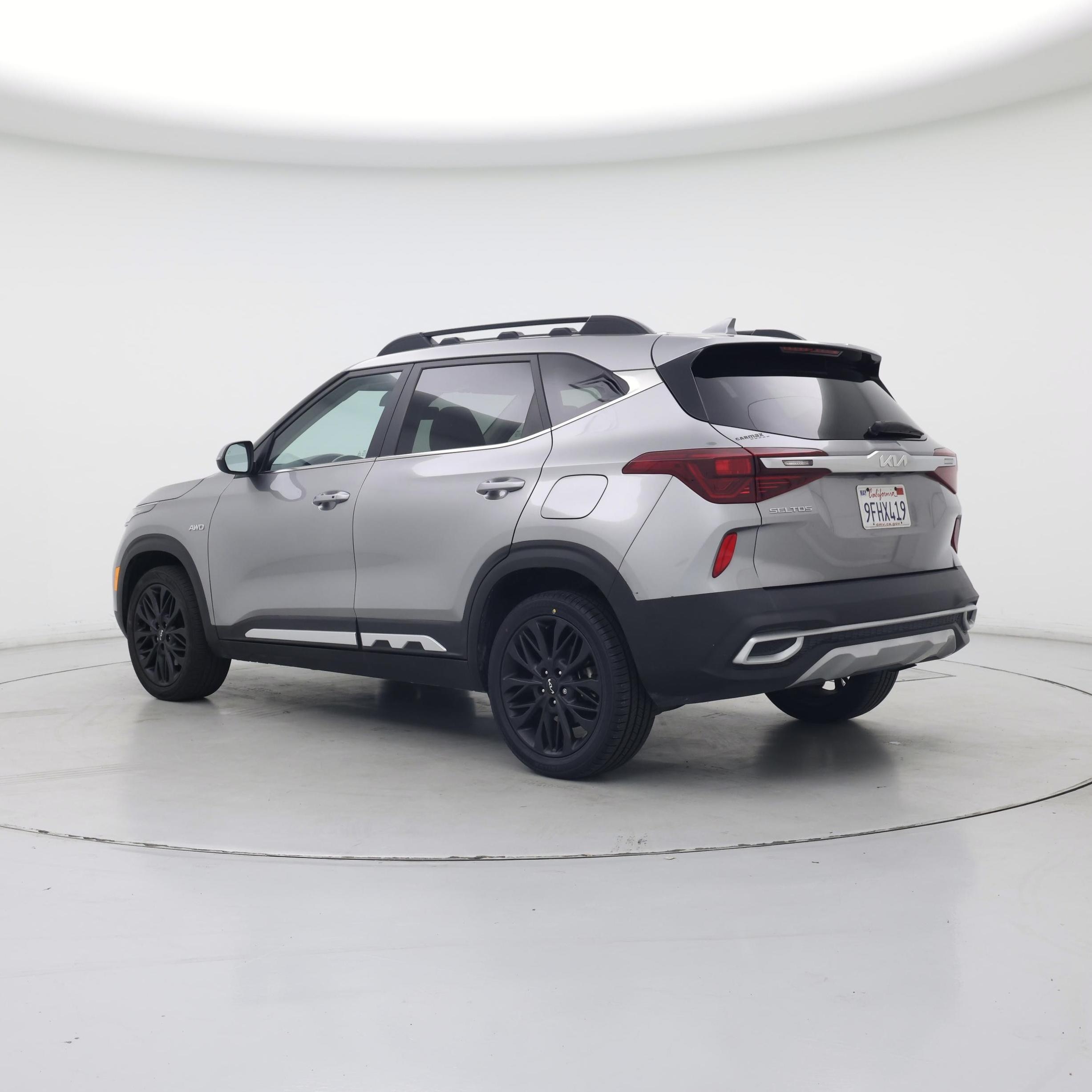 Thumbnail: 2022 Kia Seltos - 2