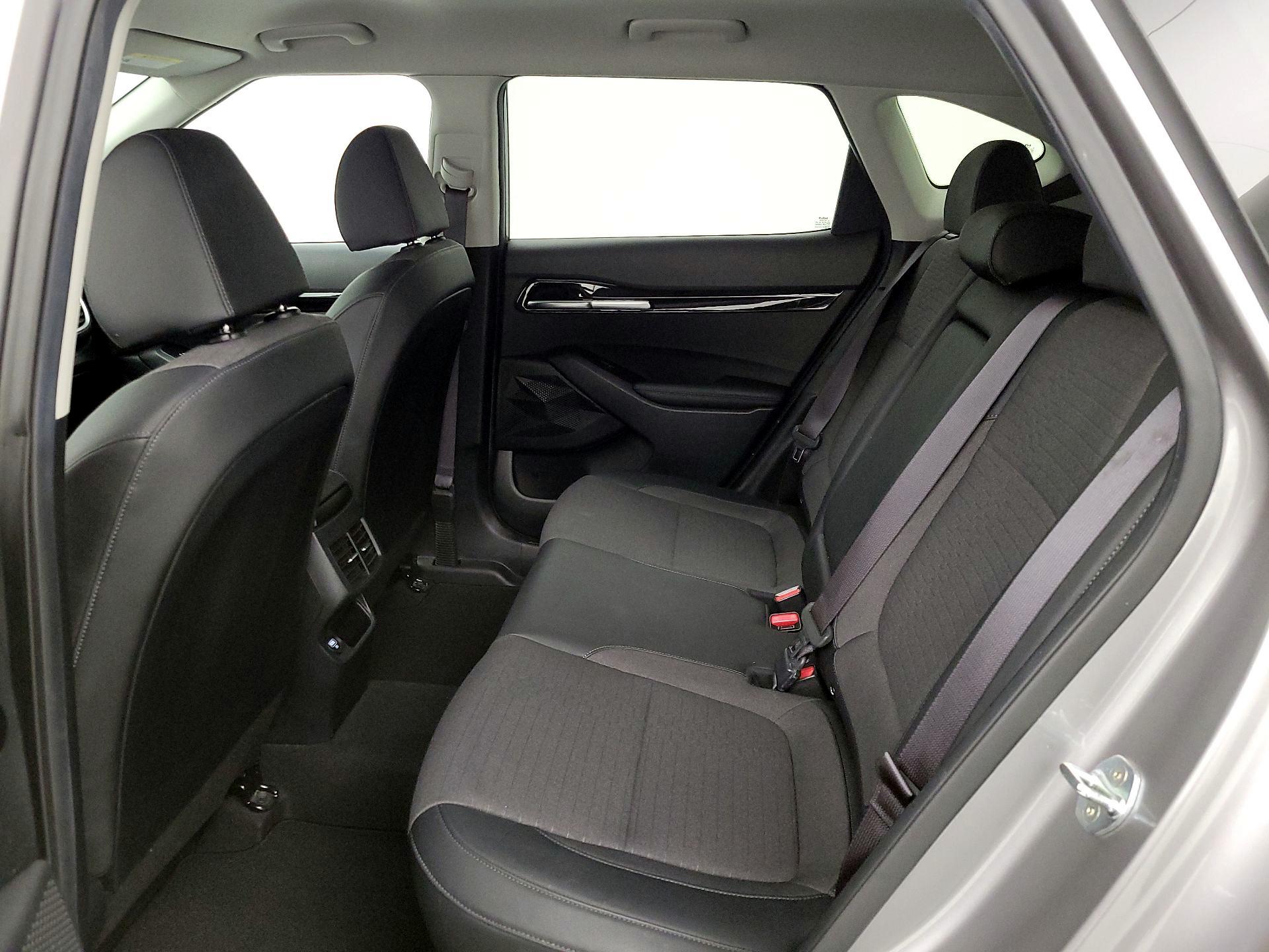 Thumbnail: 2022 Kia Seltos - 20