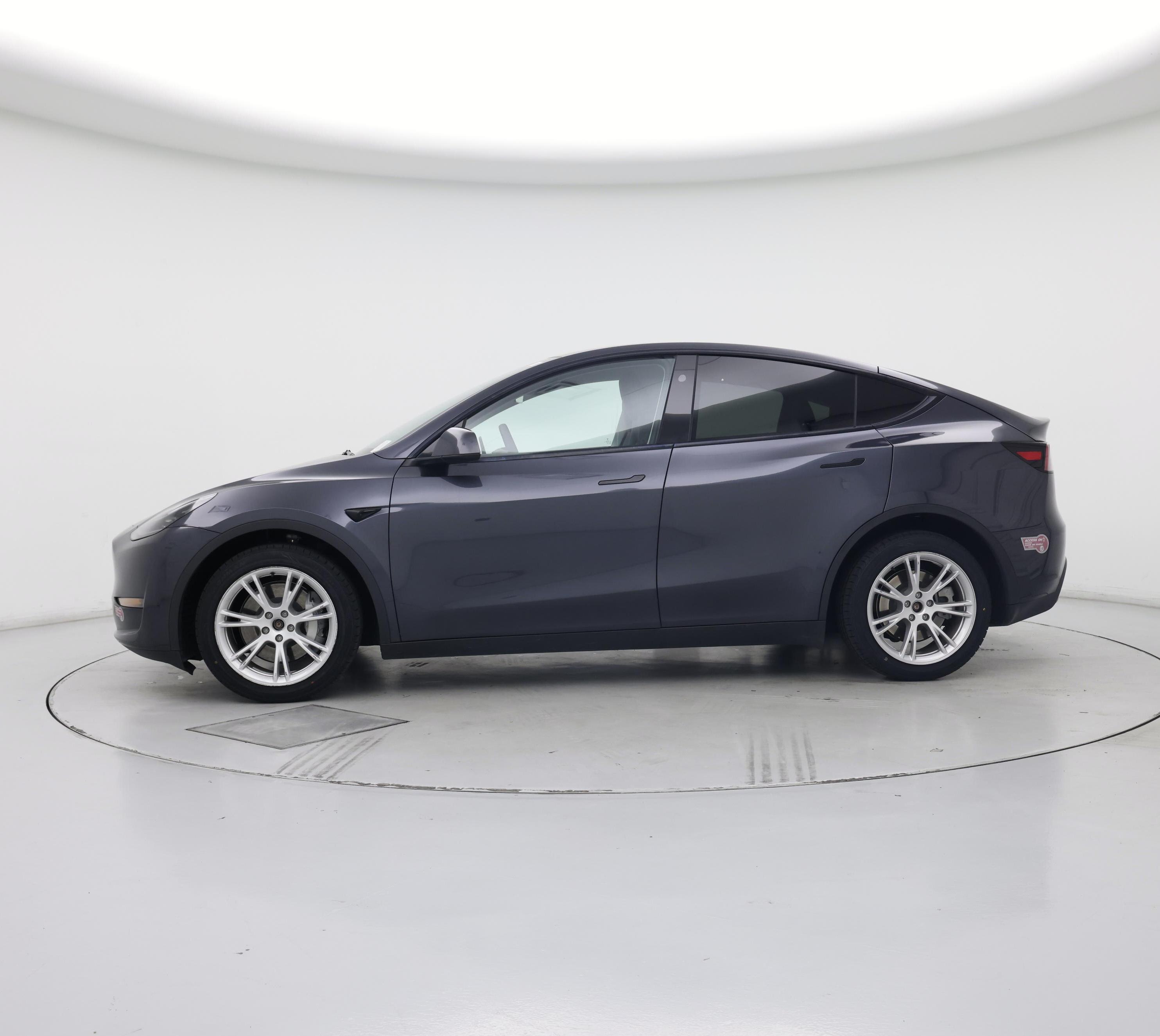 Thumbnail: 2024 Tesla Model Y - 3