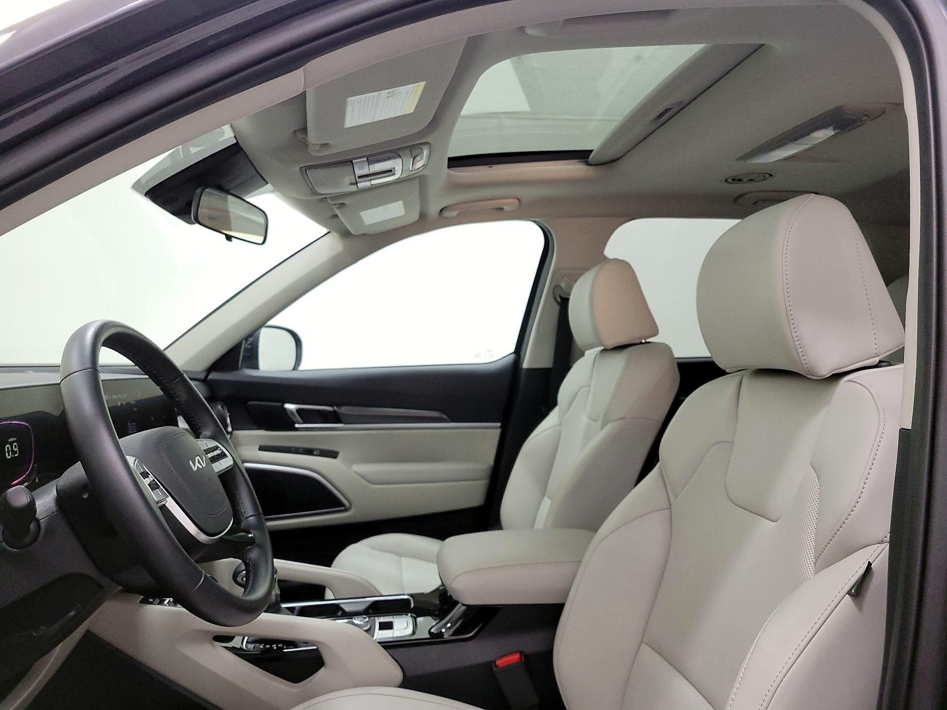 Thumbnail: 2025 Kia Telluride - 18