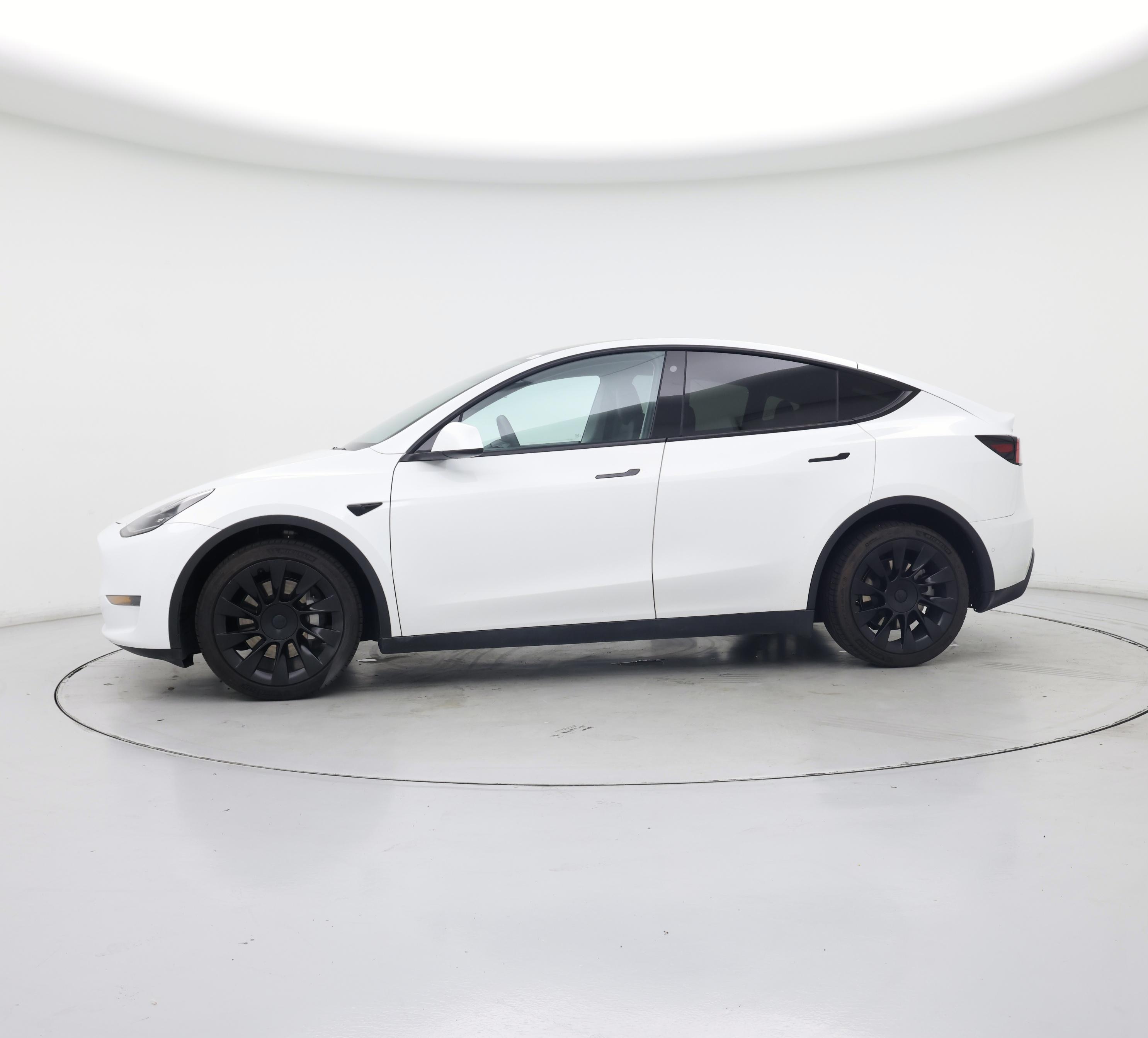 Thumbnail: 2022 Tesla Model Y - 3